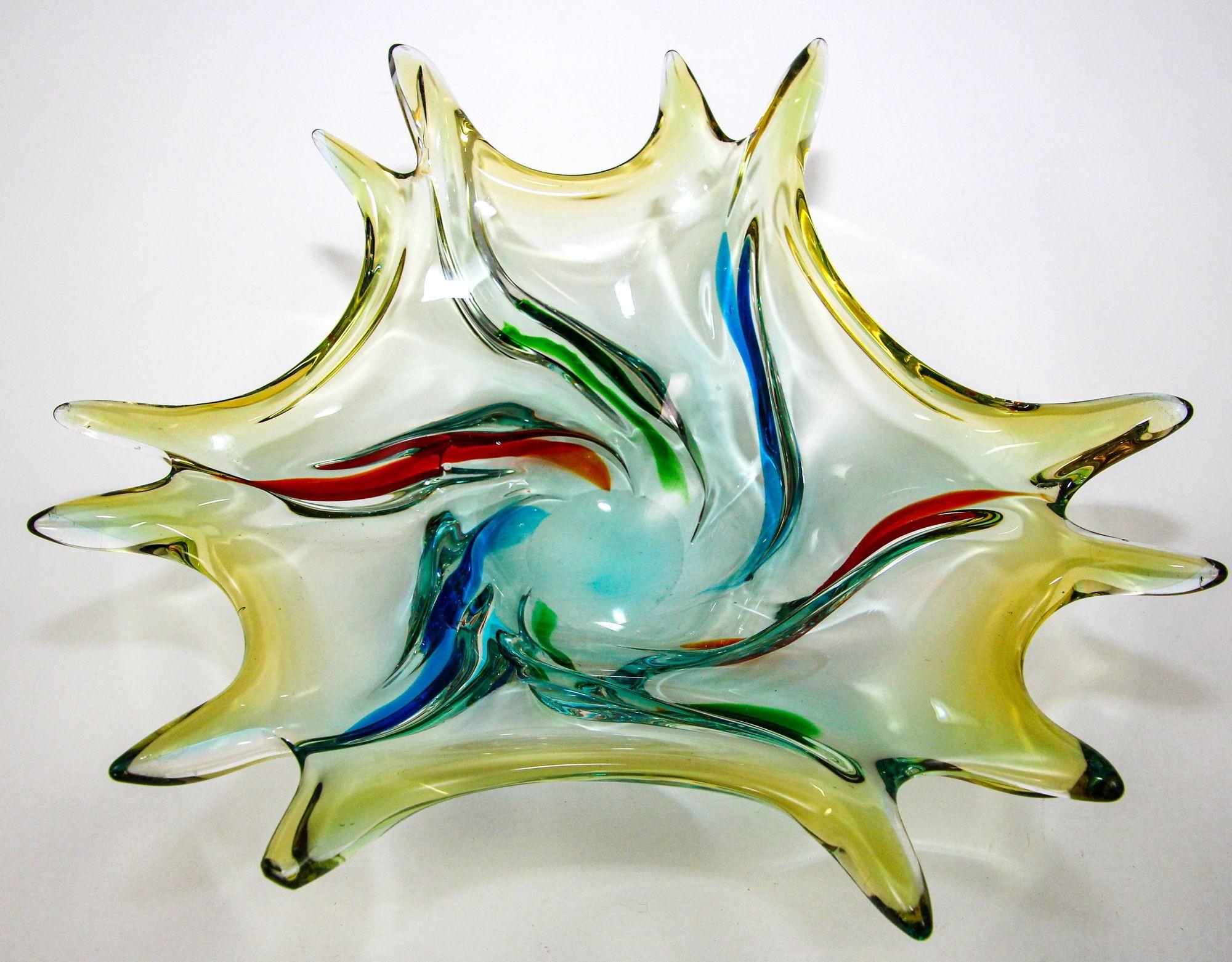 Vintage Italian Murano Art Glass Fruit Bowl Sculptural Centerpiece 1960s For Sale 11
