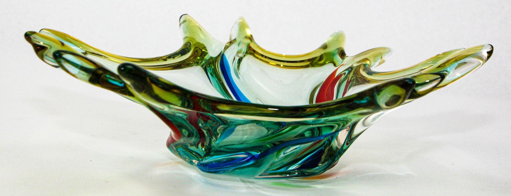Vintage Italian Murano Art Glass Fruit Bowl Sculptural Centerpiece 1960s For Sale 12