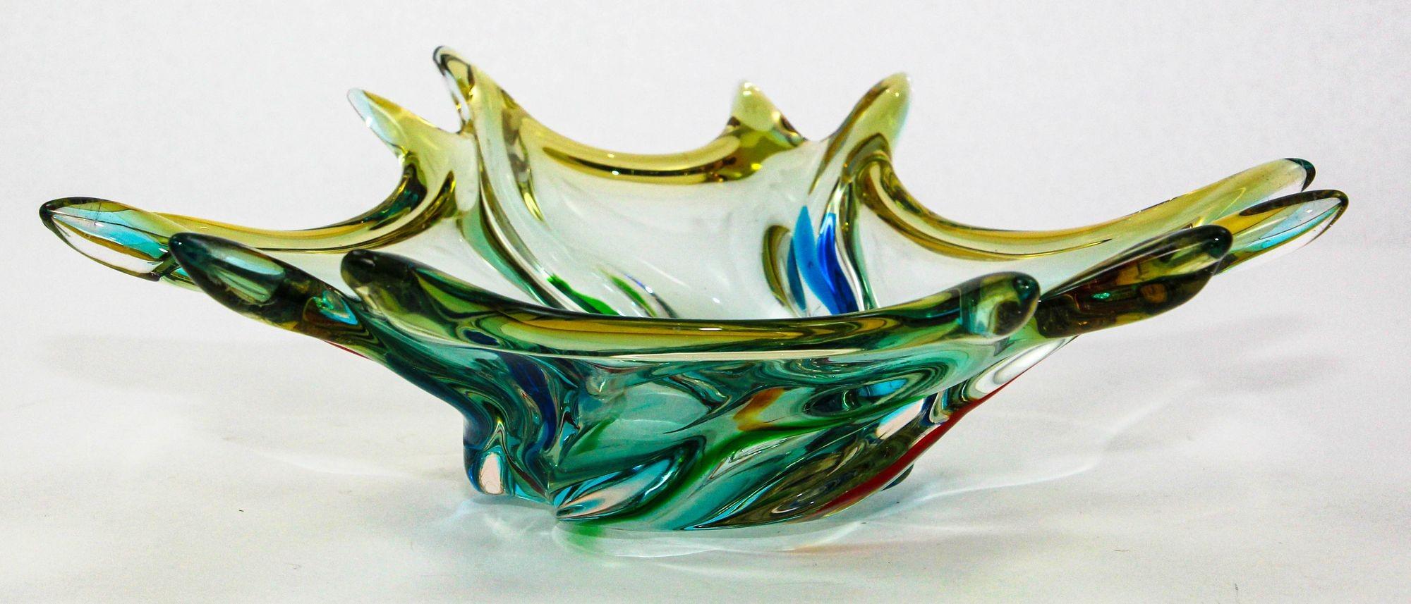 Mid-Century Modern Vintage Italian Murano Art Glass Fruit Bowl Sculptural Centerpiece 1960s For Sale