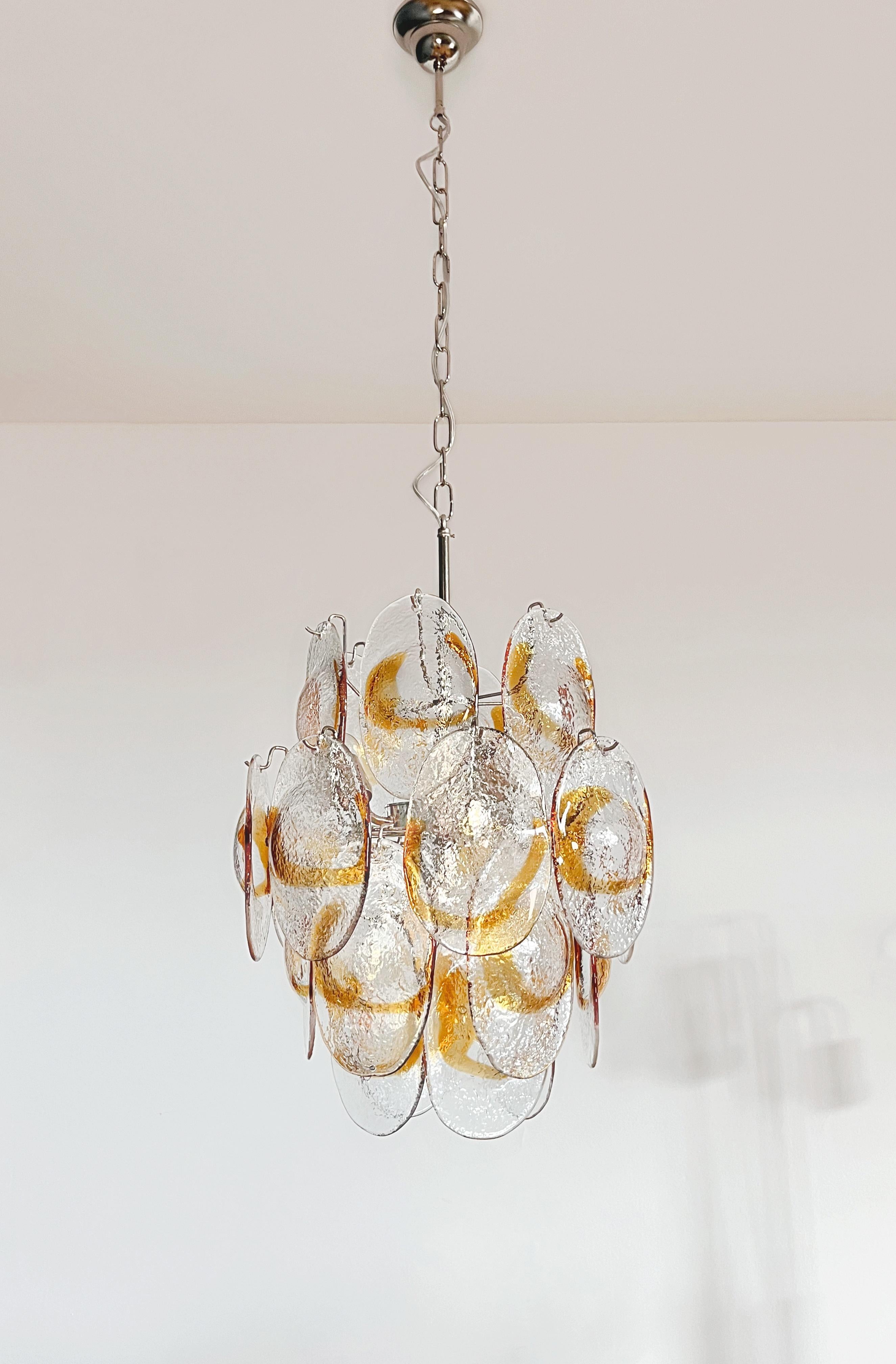 Araña italiana vintage de Murano, 24 clara y ámbar en venta 1
