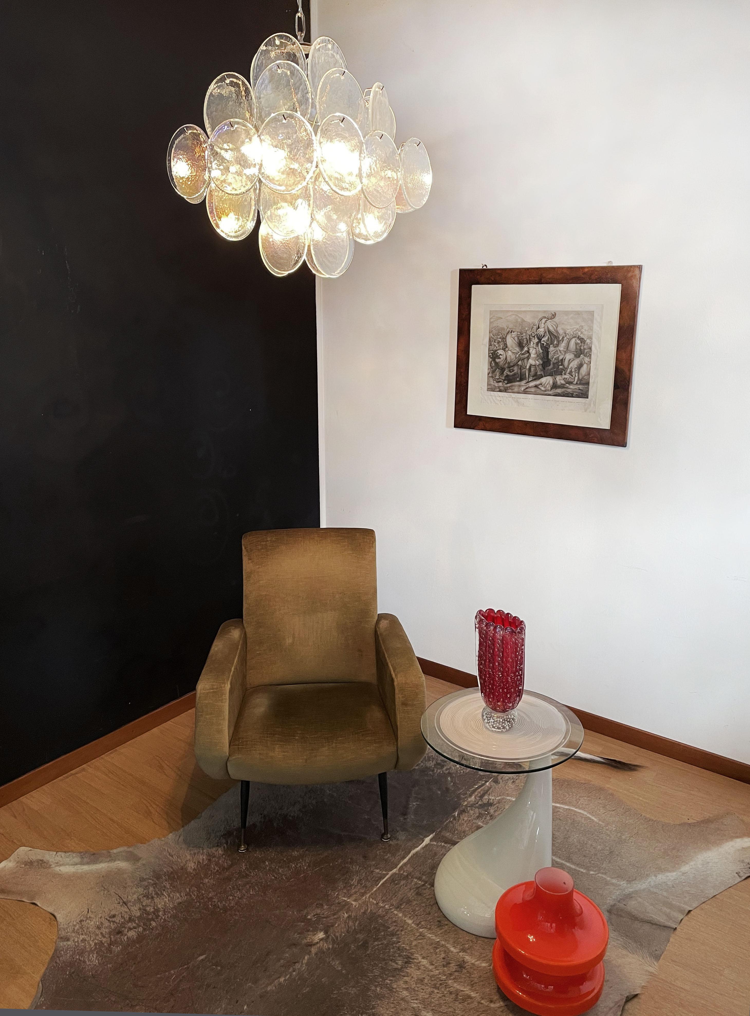Vintage Italian Murano chandelier - 36 iridescent disks In Good Condition For Sale In Gaiarine Frazione Francenigo (TV), IT