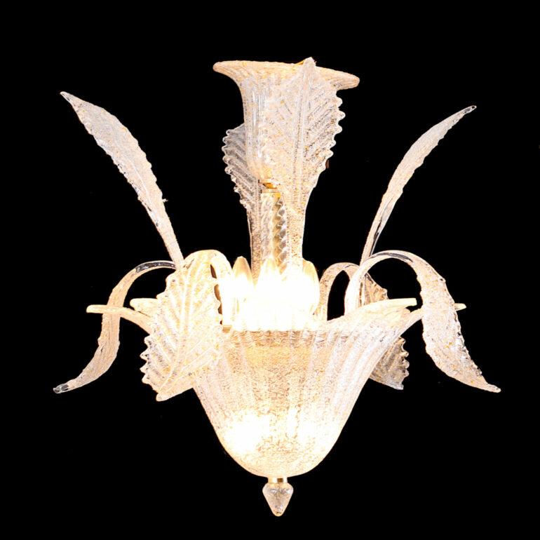 Elegant vintage Italian Murano chandelier with hand-blown arms and leafs, the glass with beautiful flecked gold.