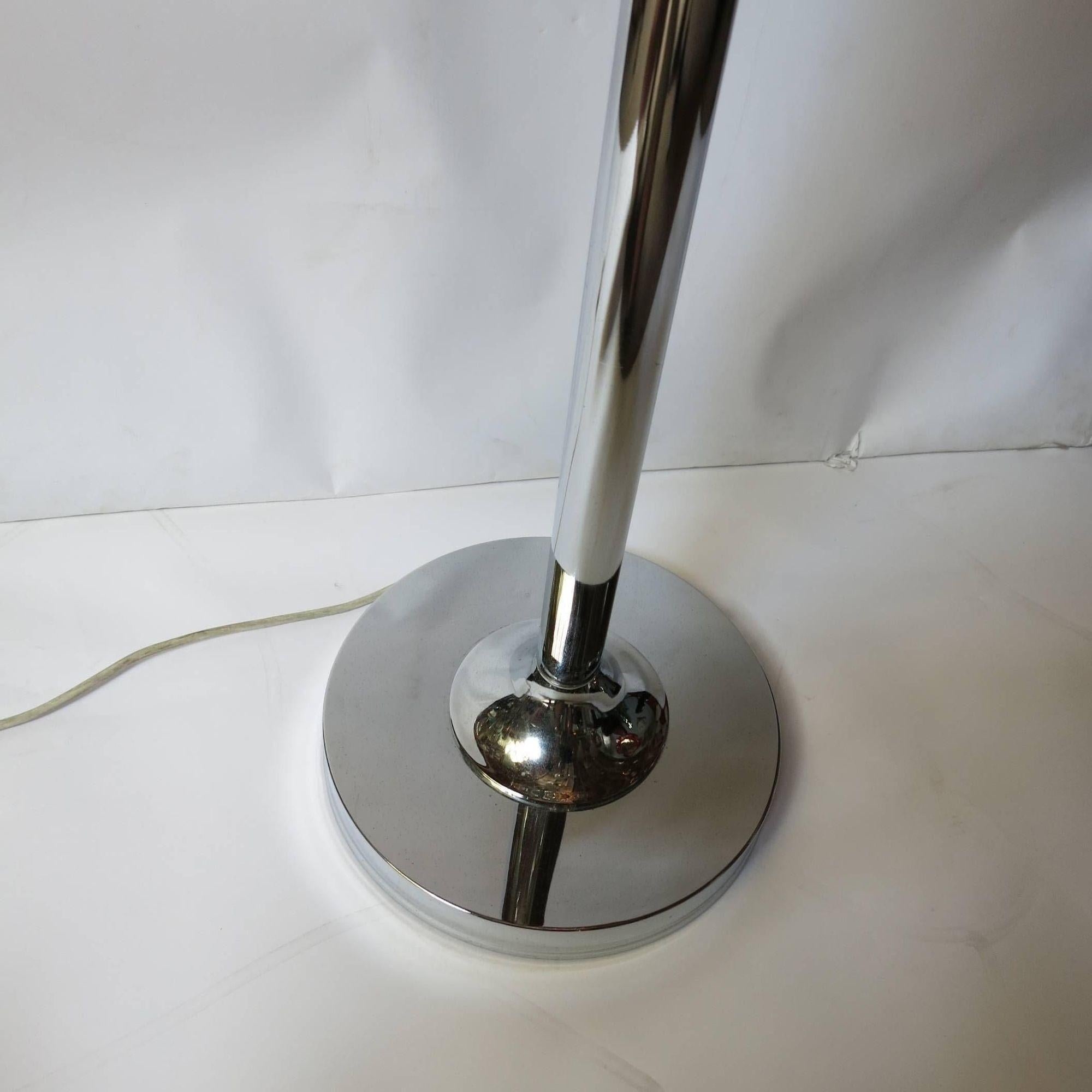 Italiano Vintage Italian Murano Glass Floor Lamp Designed by Mazzega, 1970's. in vendita