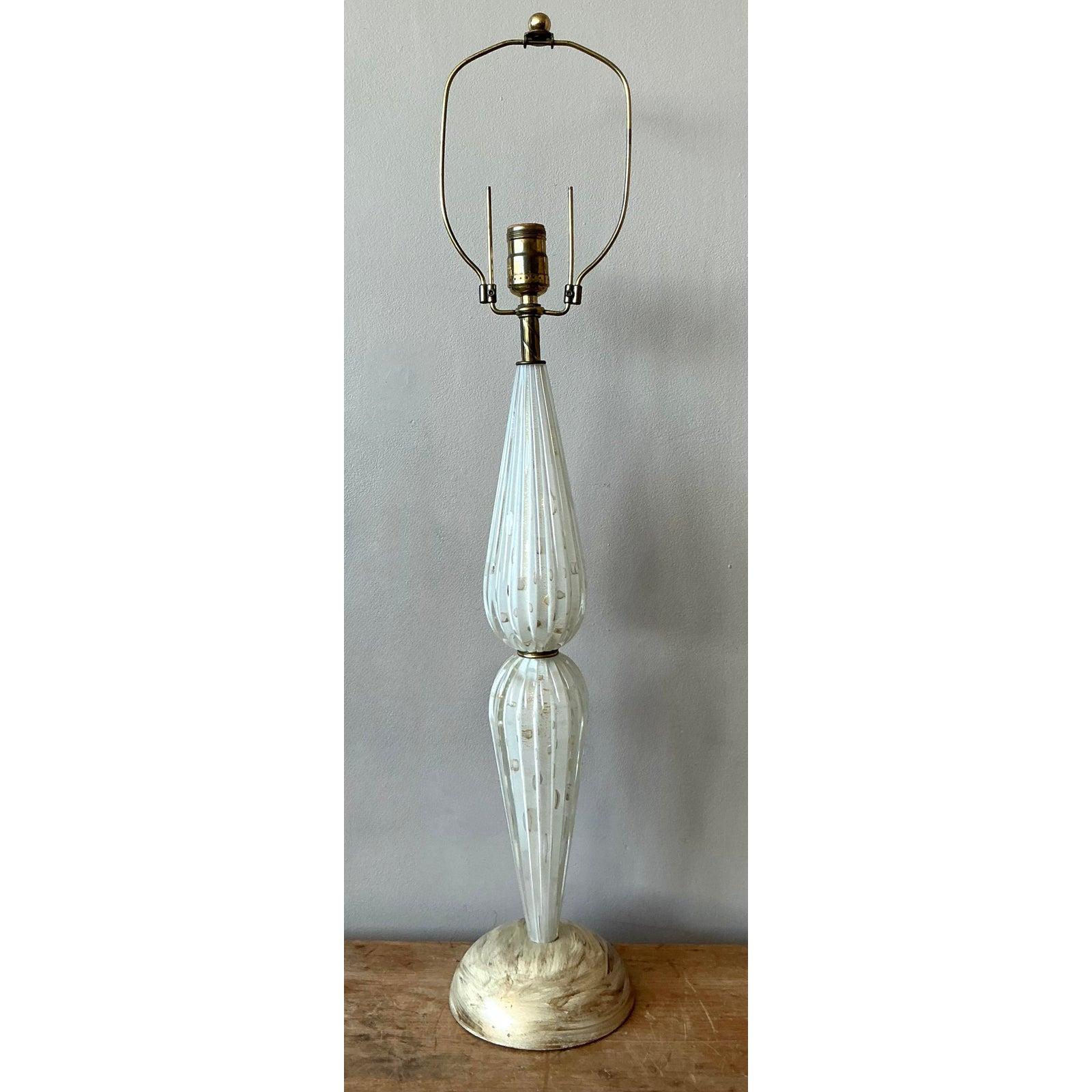 Art déco Lampe italienne vintage en verre de Murano en vente