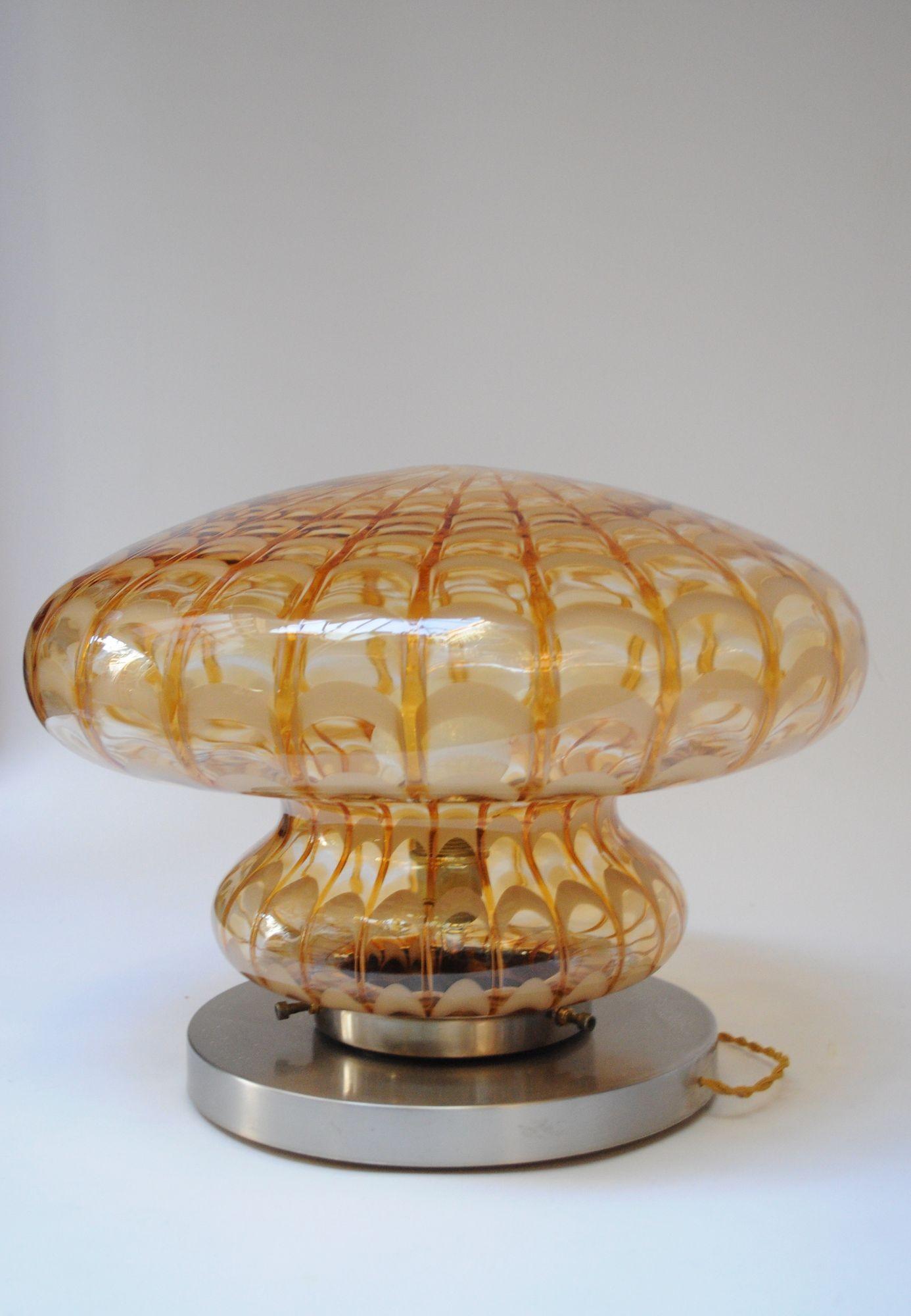 Mid-Century Modern Vintage Italian Murano Glass Mushroom Form Table Lamp on Aluminum Base For Sale