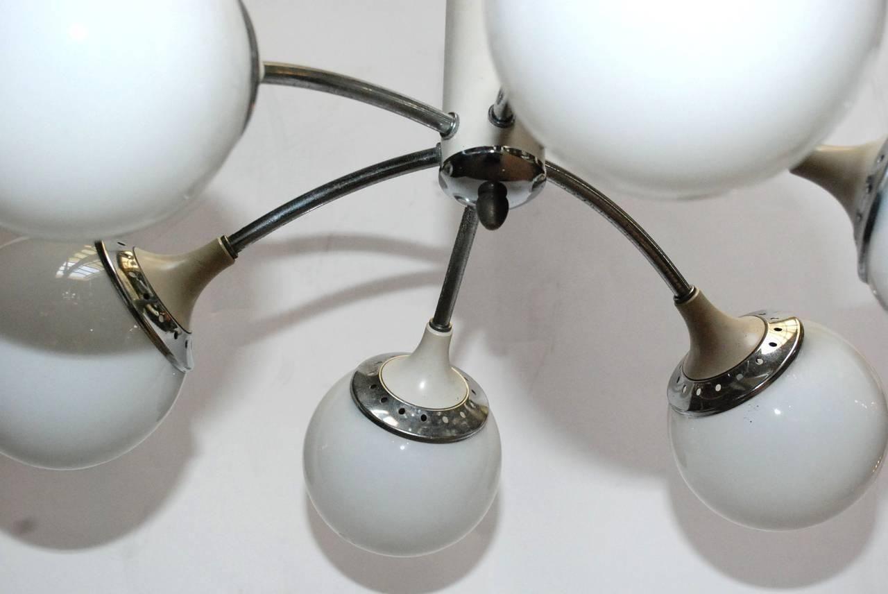 Milieu du XXe siècle Lampe à suspension italienne vintage en verre de Murano par Targetti en vente