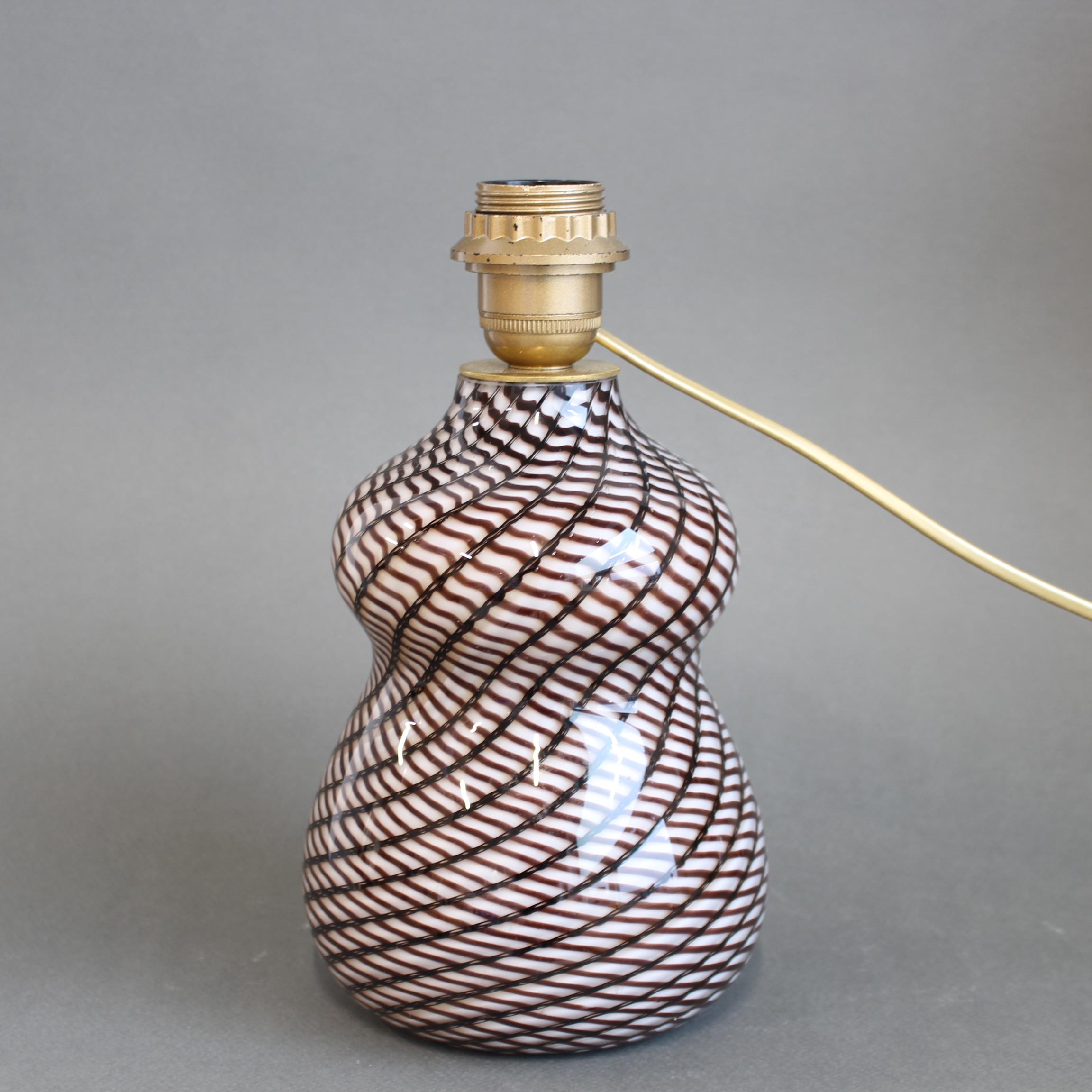 Vintage Italian Glass Tischlampe aus Murano-Glas (ca. 1970er Jahre) (Ende des 20. Jahrhunderts) im Angebot