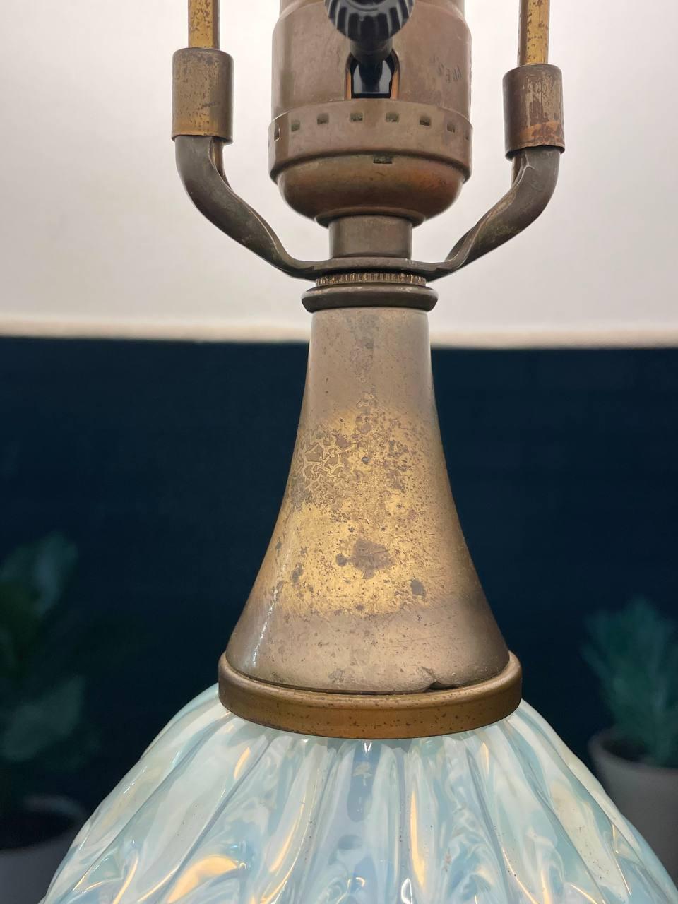 Vintage Italian Murano Glass Table Lamp with Brass Accent For Sale 2