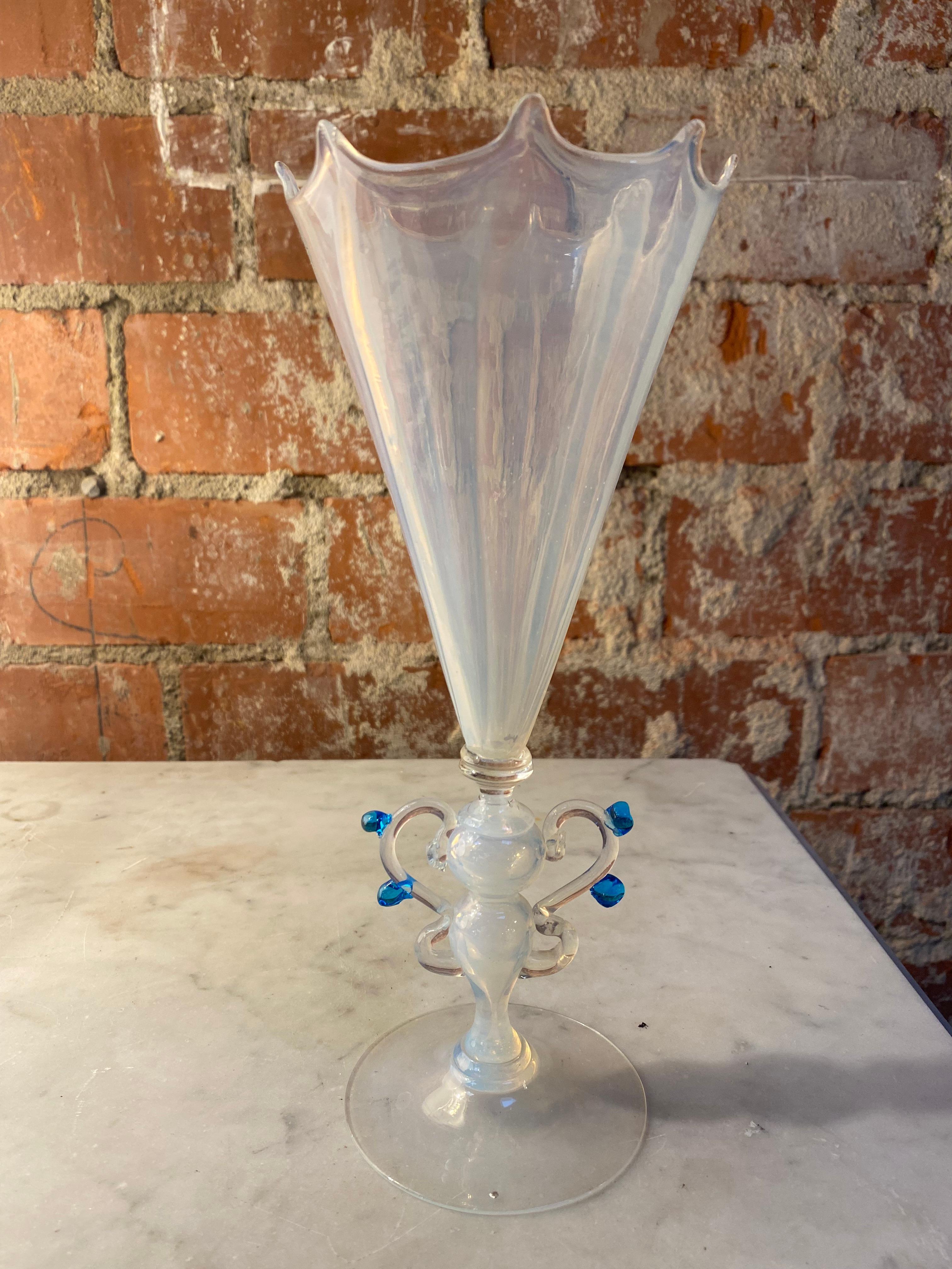 Handgefertigtes italienisches Muranoglas aus den 1970er Jahren.