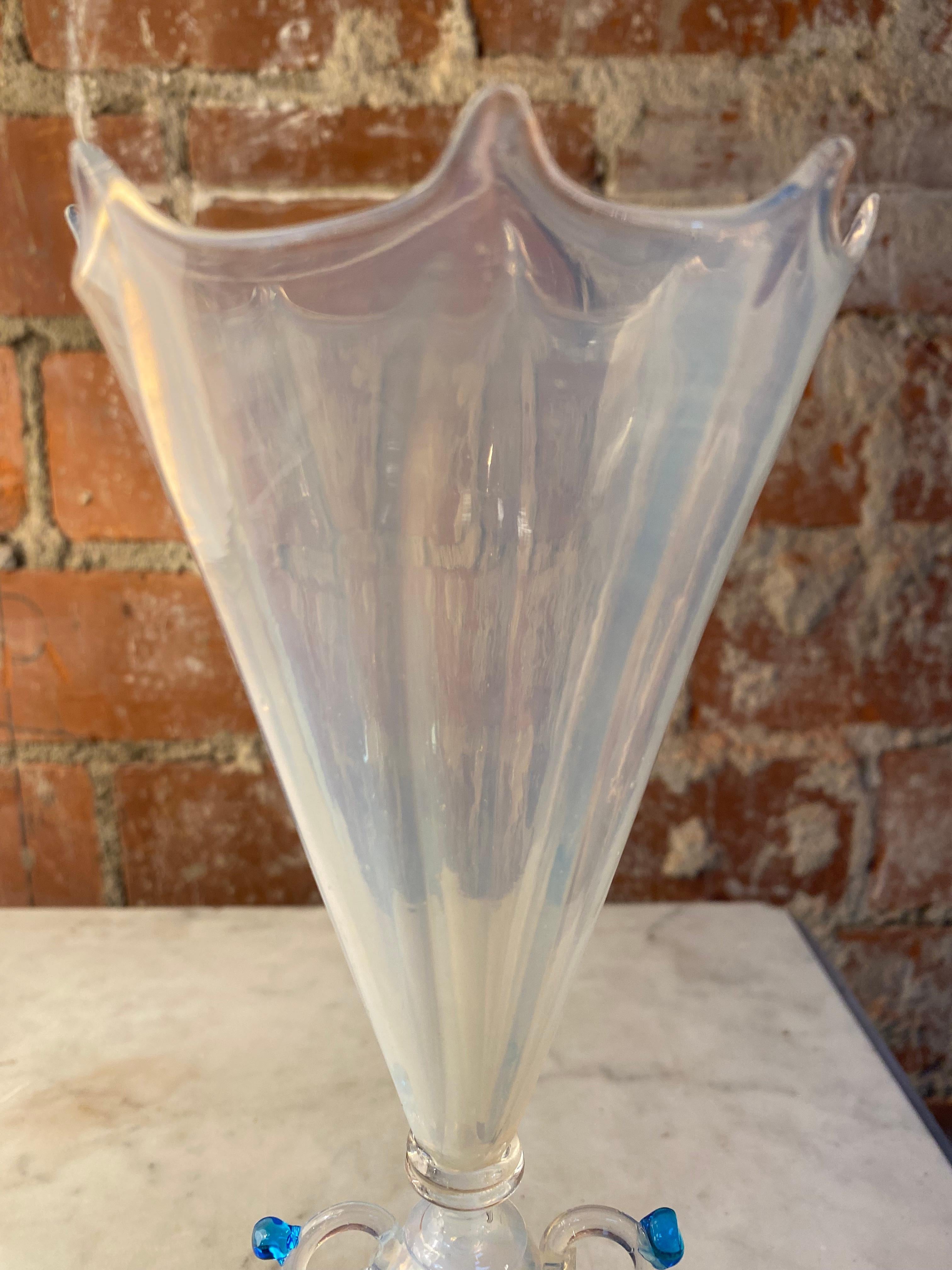Vintage Italian Murano Handcrafted Glass, Años 70 Moderno de mediados de siglo en venta