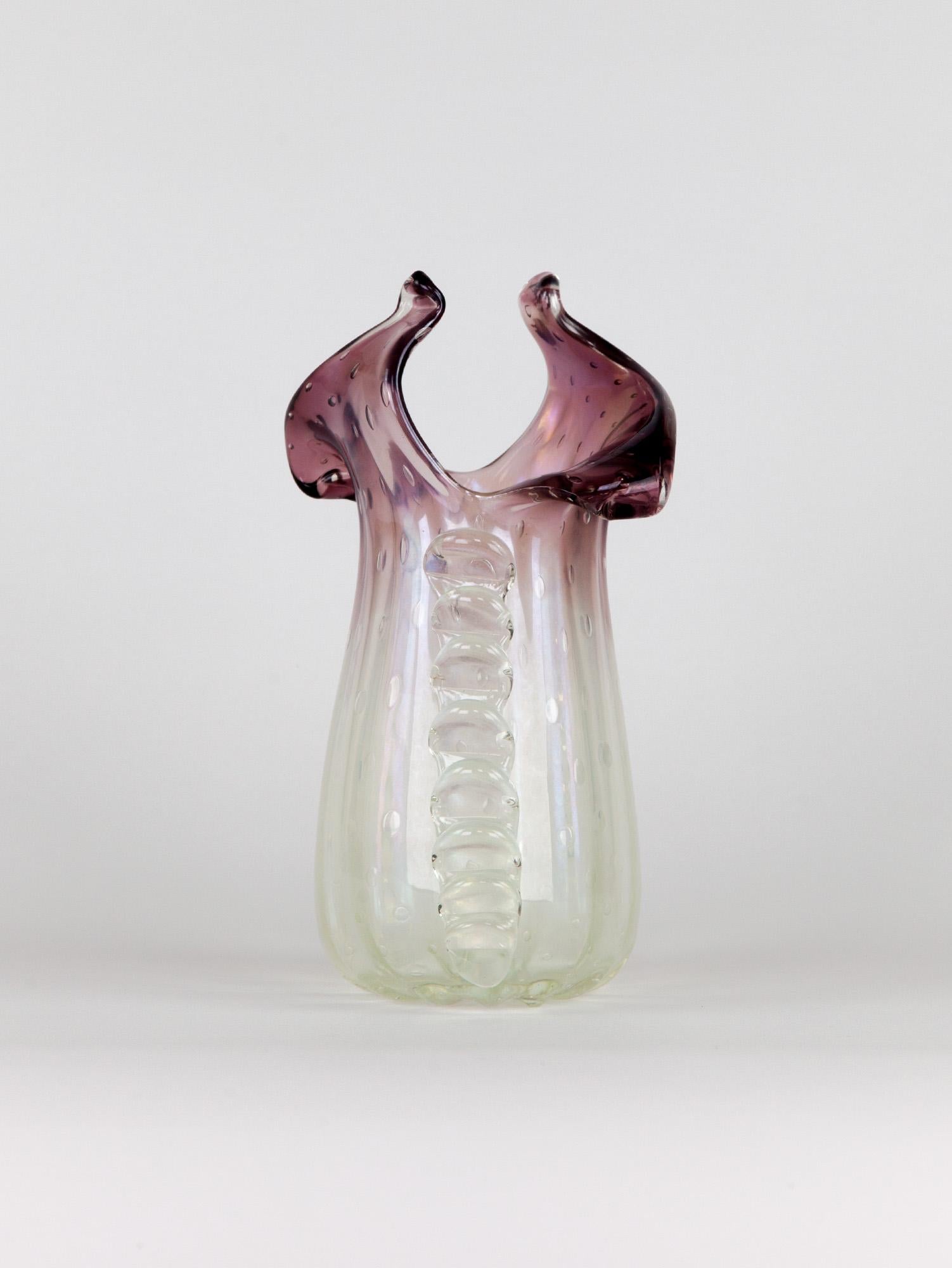 Vintage Italian Murano Pearlescent Glass Vase, 1940s In Good Condition For Sale In PRESTON, AU
