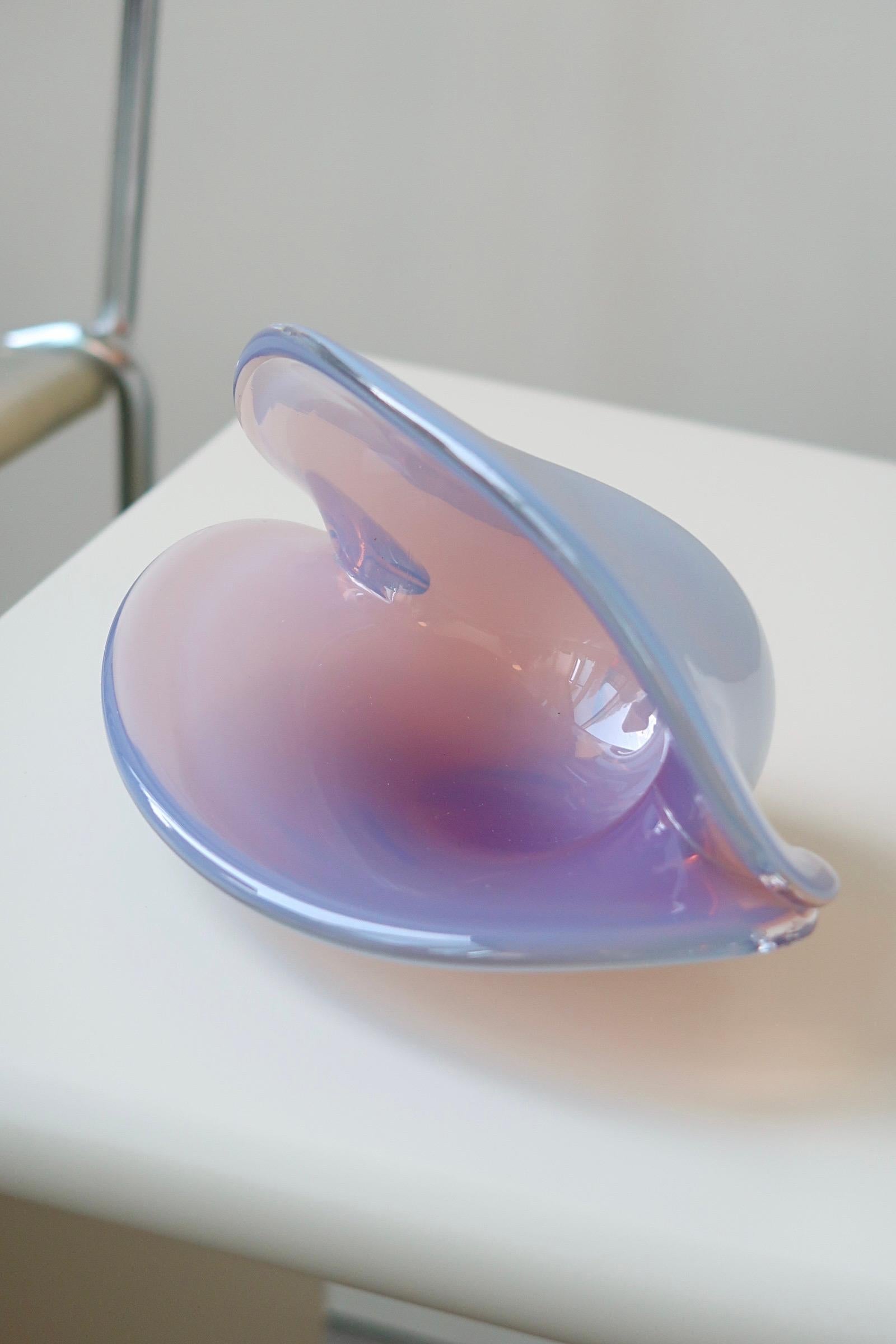 Other Vintage Italian Murano Purple Shell Glass Bowl For Sale