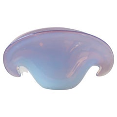 Vieux bol italien en verre de Murano en forme de coquillage violet