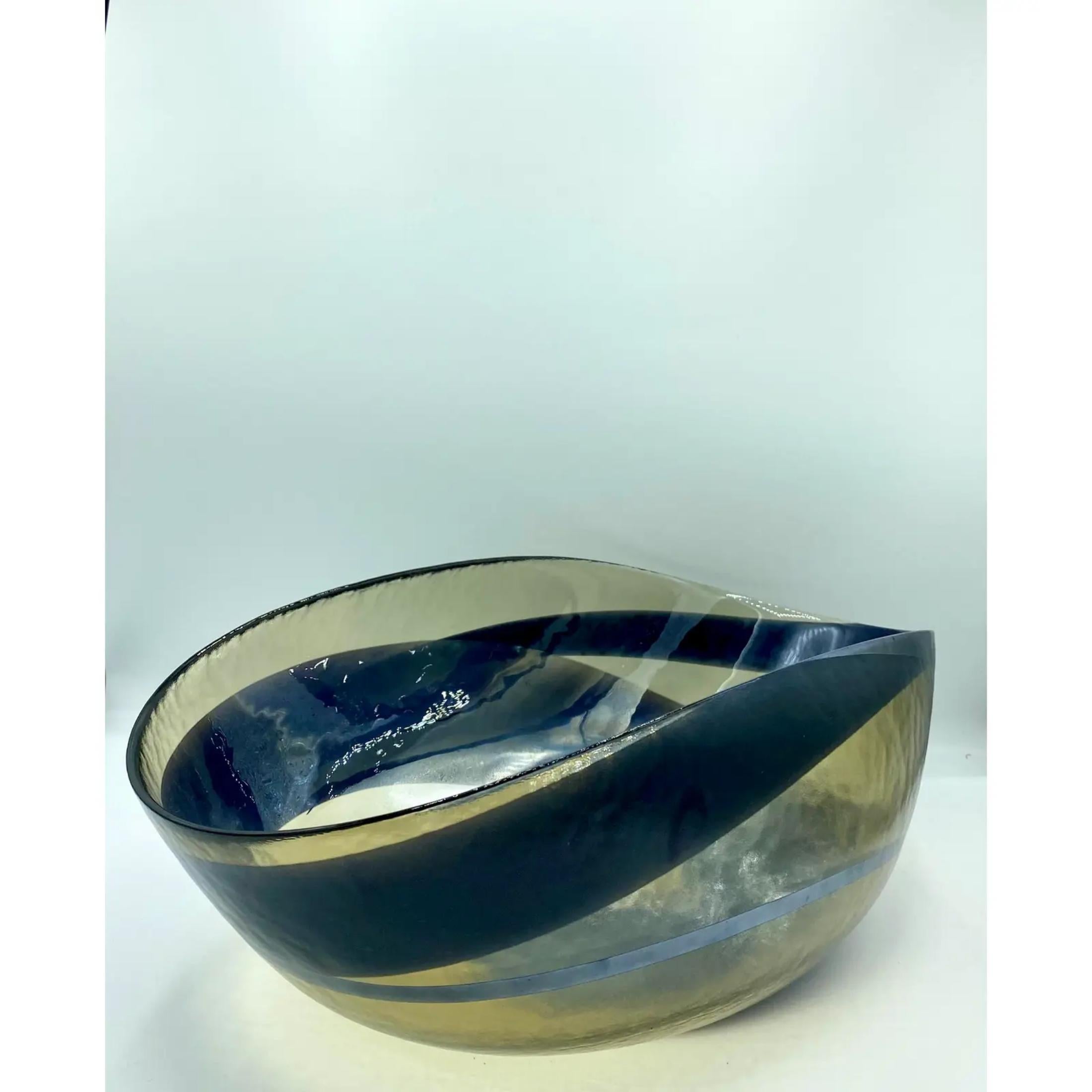 Vintage Italian Murano Seguso Glass Bowl In Good Condition For Sale In west palm beach, FL