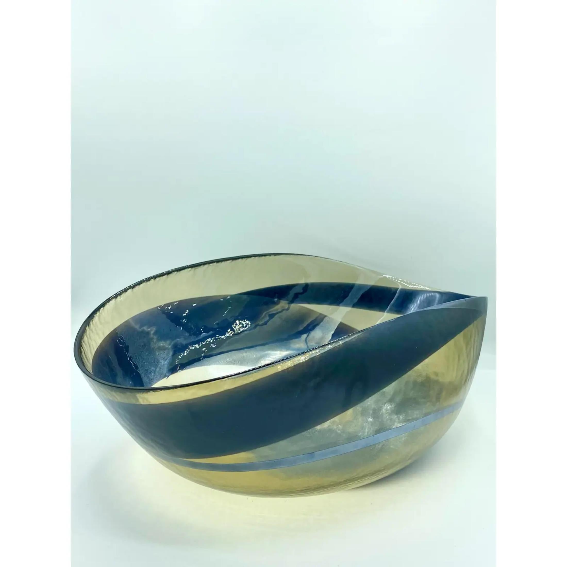 20ième siècle Vintage Italian Murano Seguso Glass Bowl (bol en verre) en vente