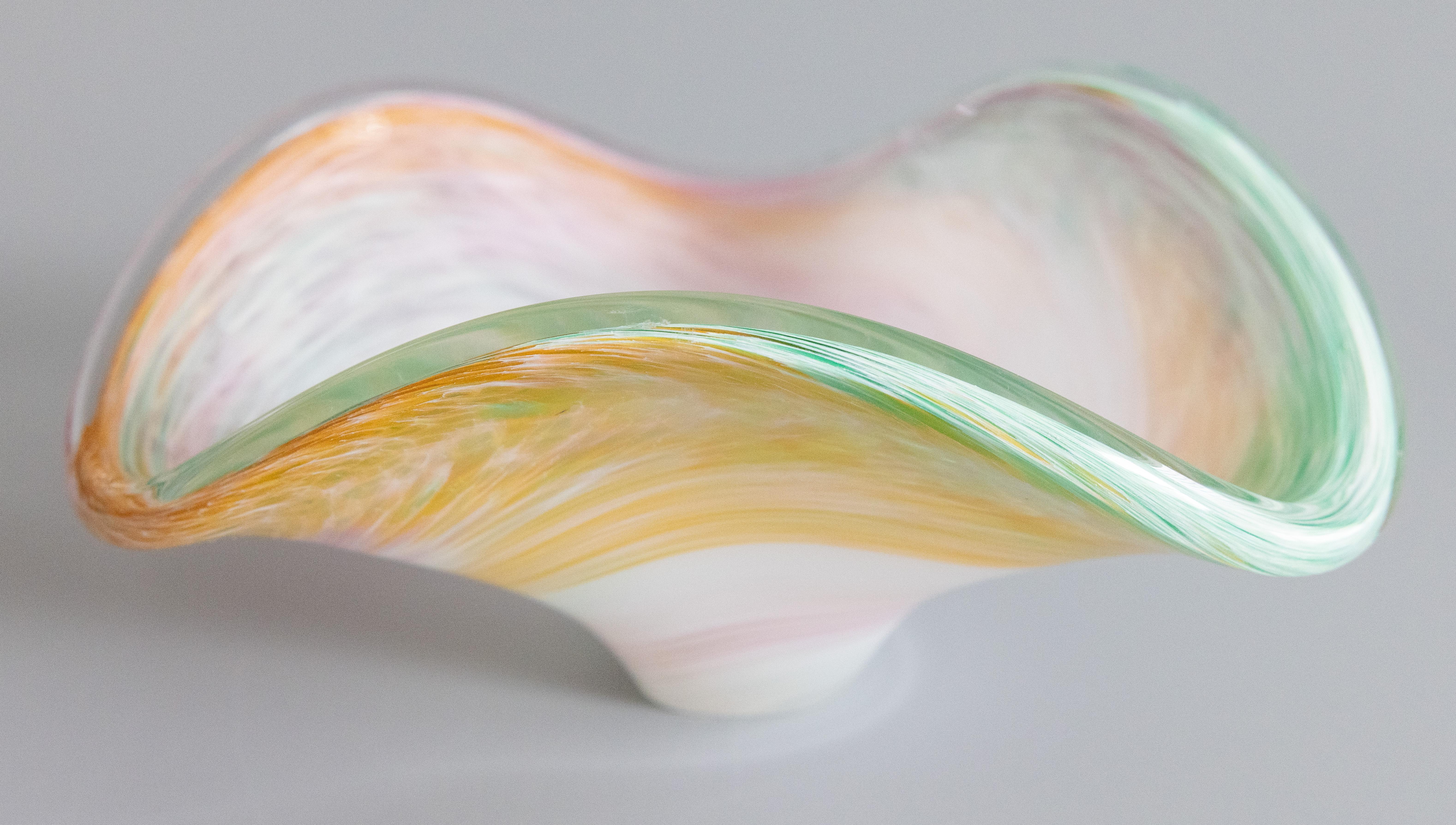 Italiano Ciotola vintage in vetro artistico di Murano a spirale in vendita