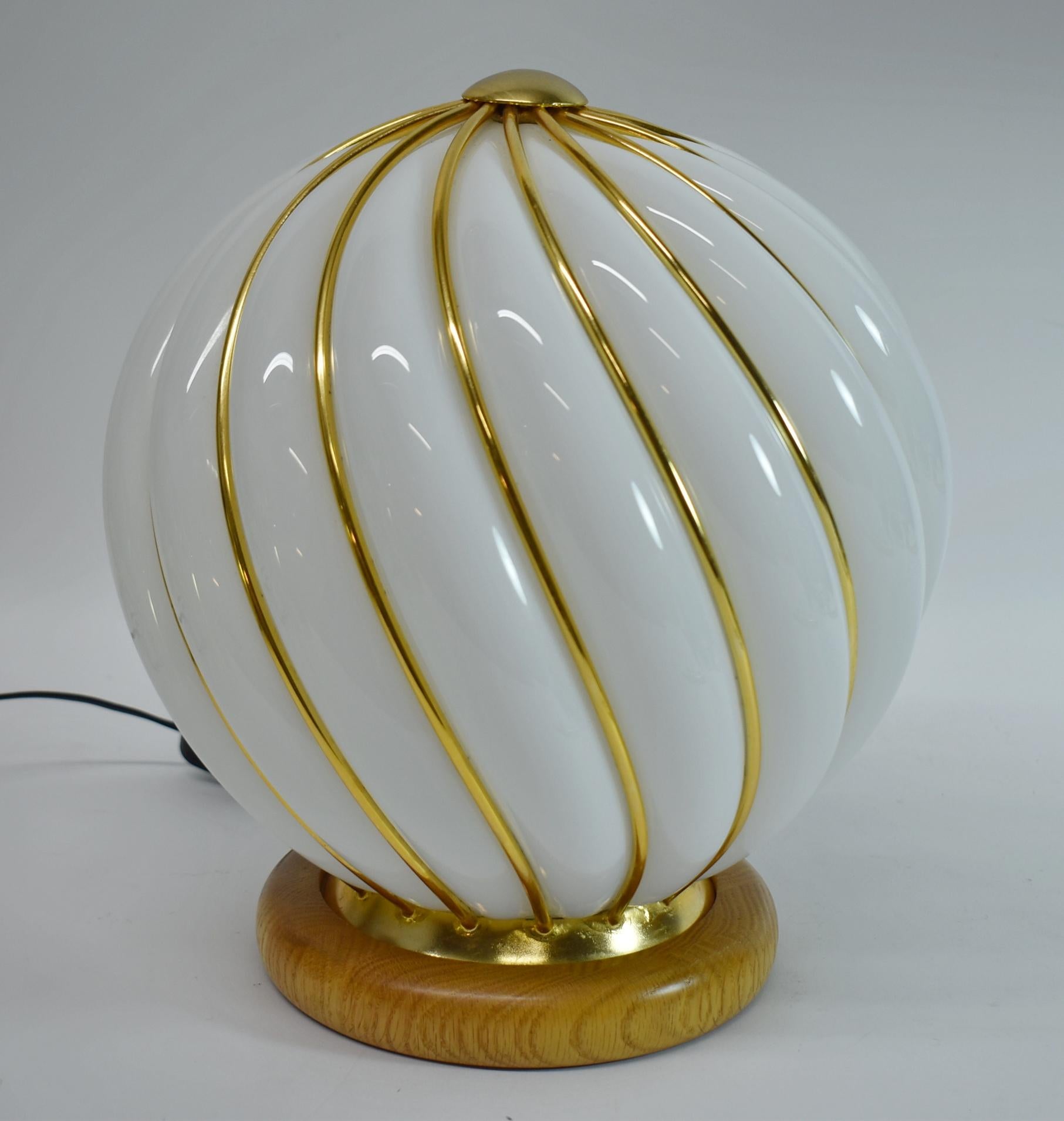 Européen Cage en laiton et verre de Murano tourbillonnant vintage d'Adolf Loos pour VeArt, Italie en vente