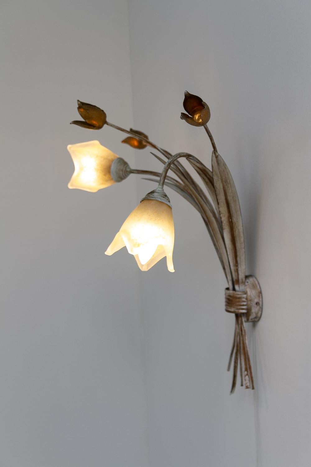 Italienischer Murano-Wandleuchter, 1980er Jahre. im Angebot 12