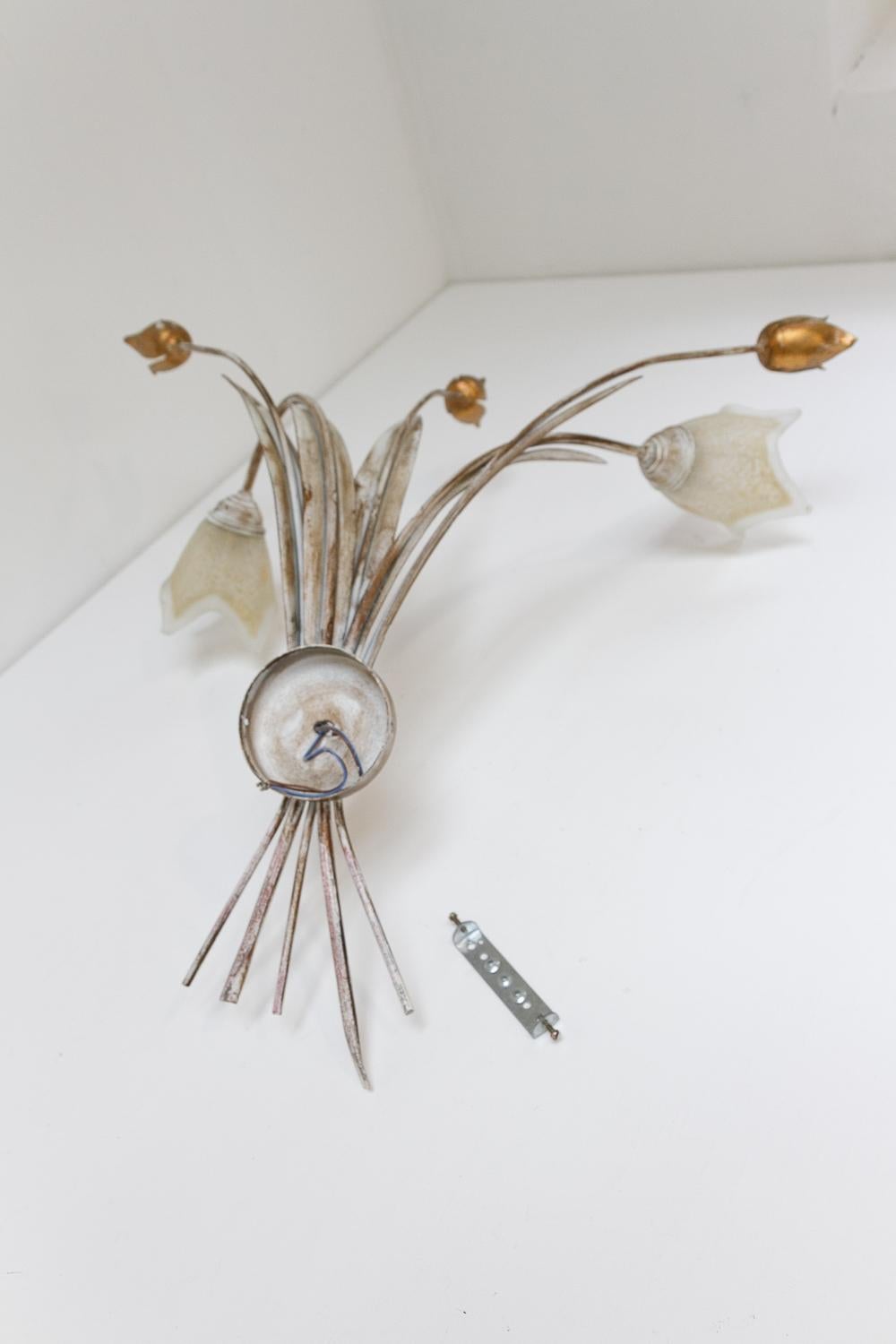 Italienischer Murano-Wandleuchter, 1980er Jahre. im Angebot 14