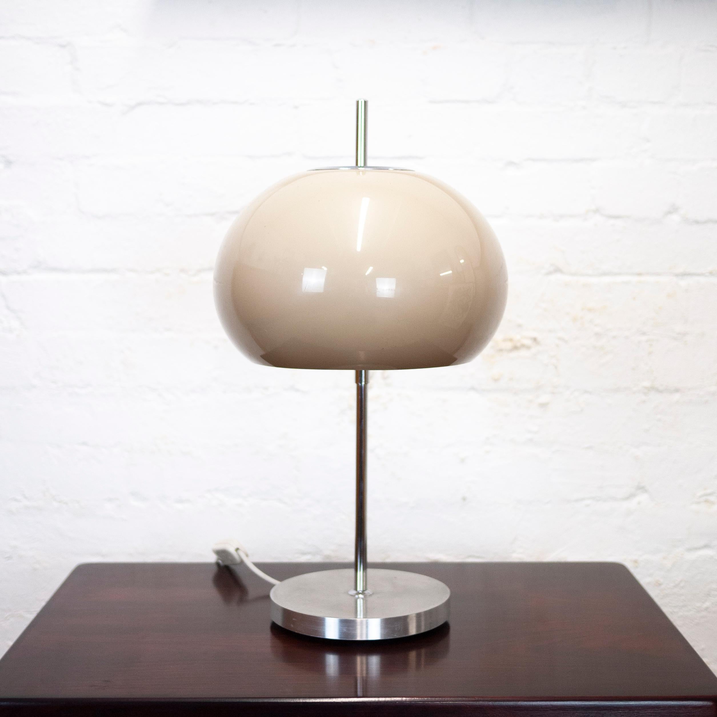 Metal Vintage Italian Mushroom Shaped Desk Lamp by Prova, 1970s