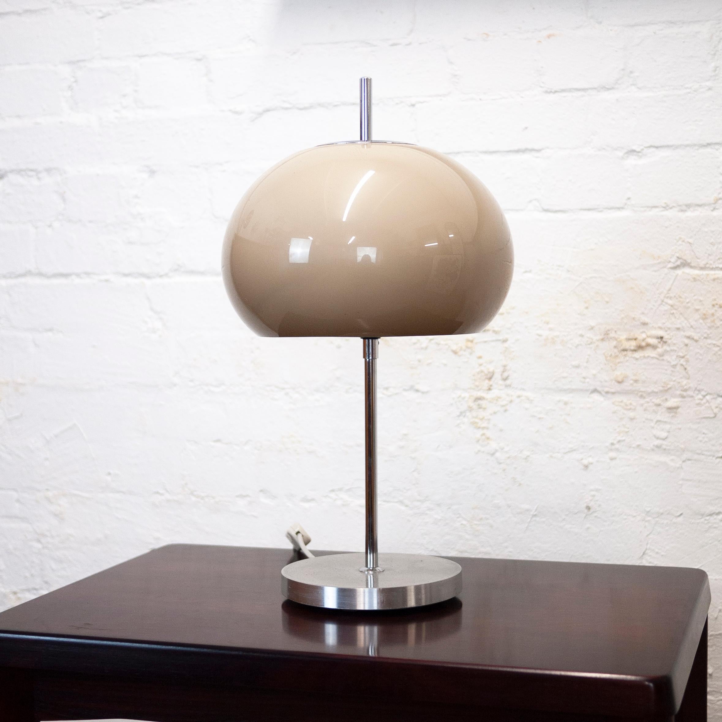 Vintage Italian Mushroom Shaped Desk Lamp by Prova, 1970s 2