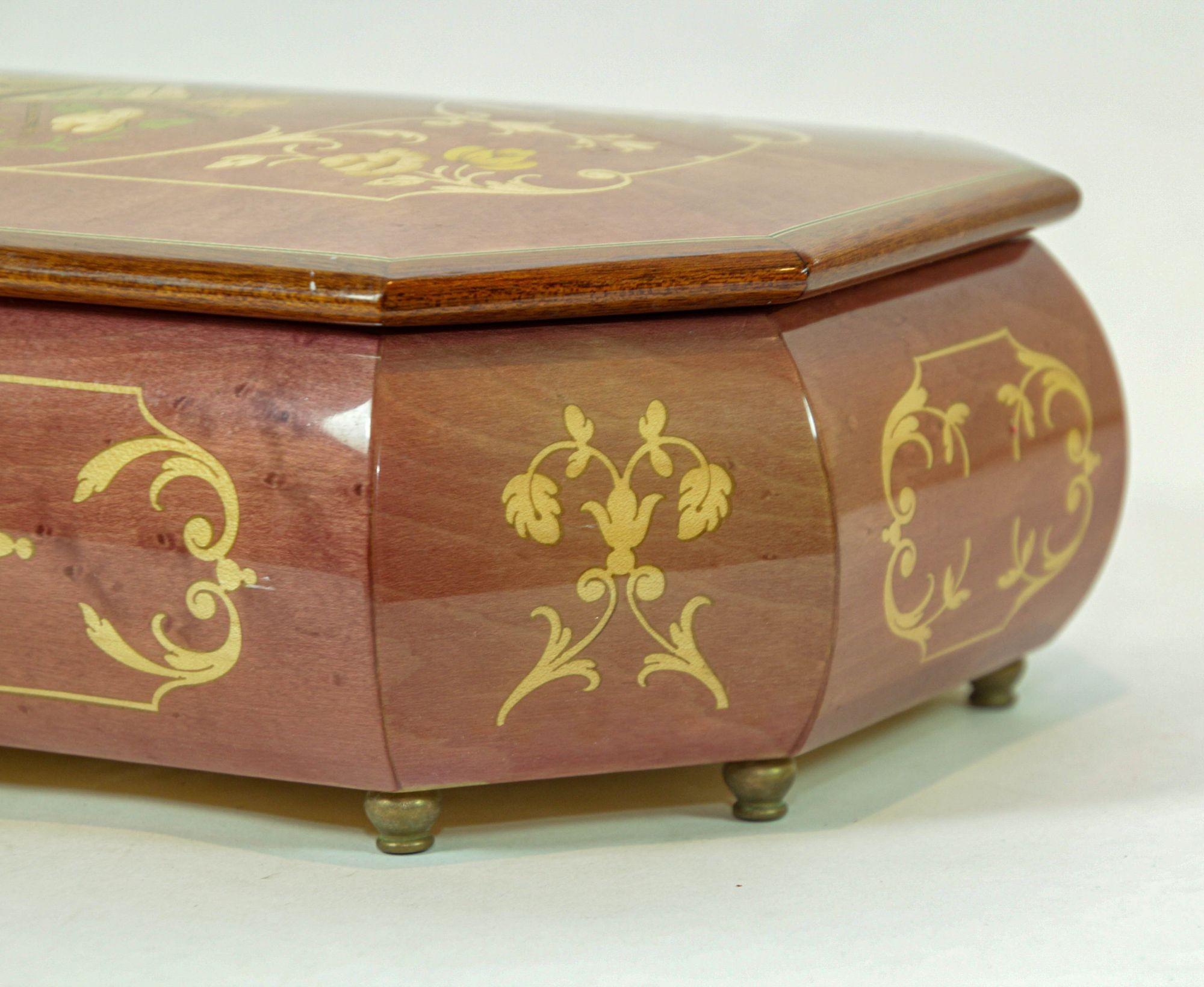 Vintage Italian Music Box Footed Wooden Inlaid Jewelry Box Made in Italy For Sale 2