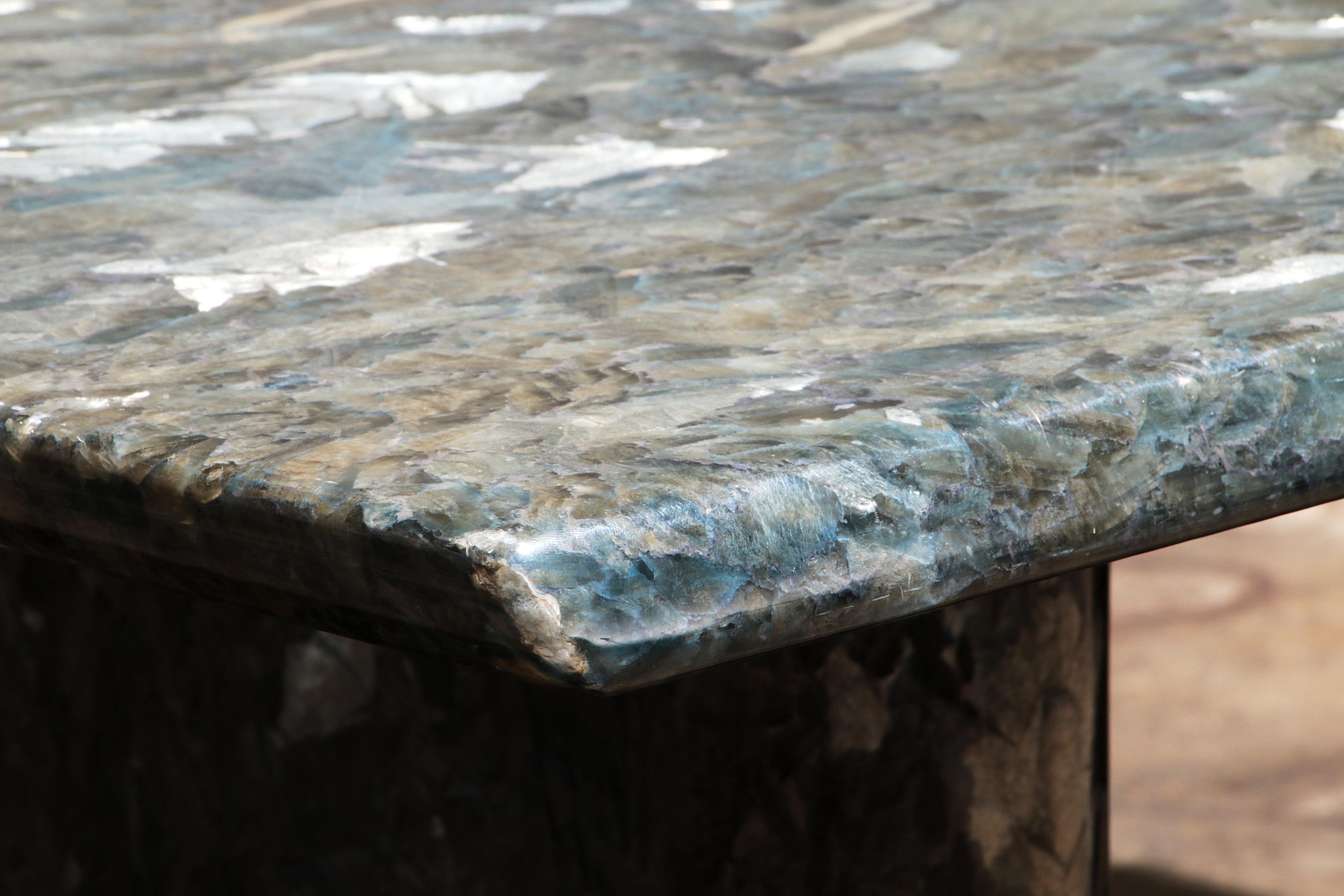 Vintage Italian natural stone Coffee Table – Elegant Long Design For Sale 1