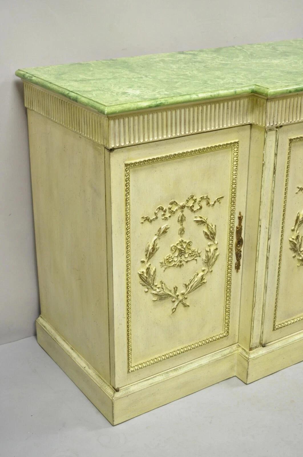XX secolo Credenza buffet neoclassica italiana d'epoca con piano in finto marmo verde in vendita
