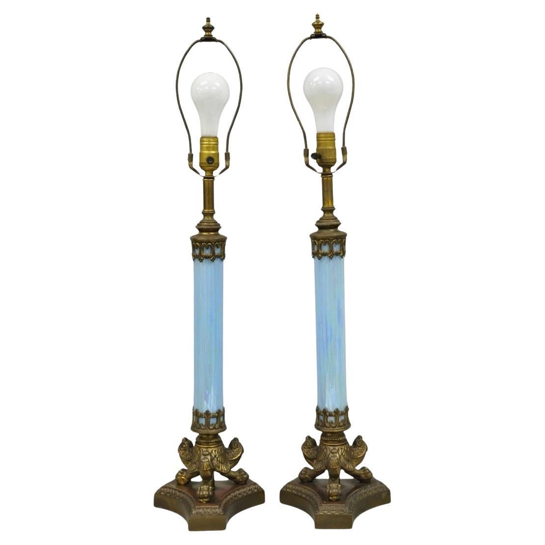 Vintage Italian Lamp Impero neoclassico in vetro blu iridescente Lampada da tavolo a colonna coppia