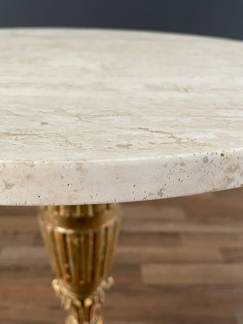 Mesa auxiliar neoclásica italiana vintage con pedestal de madera dorada en Bueno estado para la venta en Los Angeles, CA