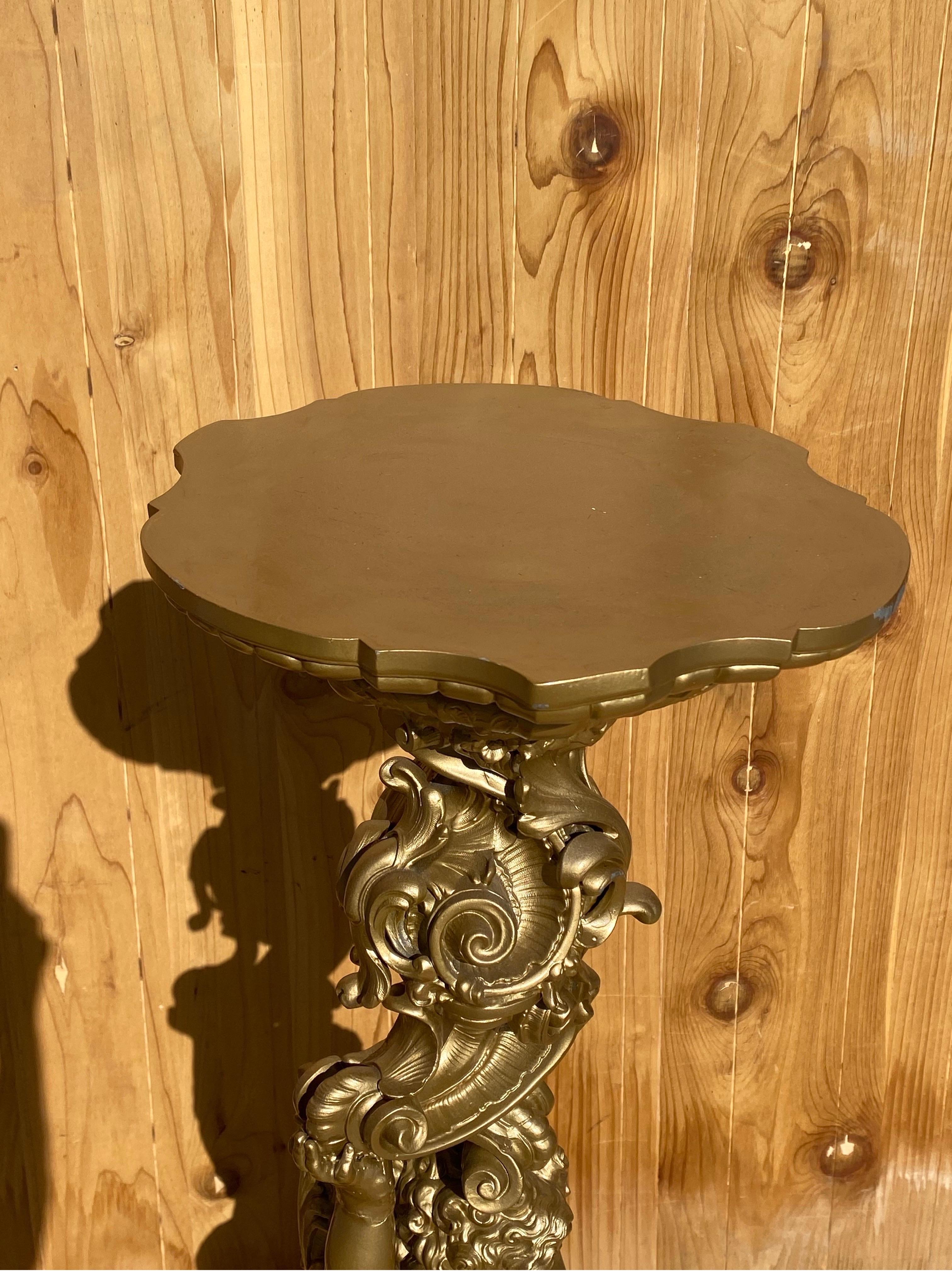 Giltwood Vintage Italian Neoclassical Style Gold Ornate Cherub Putti Pedestal Plant Stand For Sale