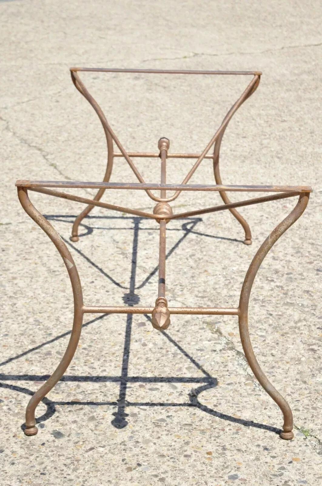 Vintage Italienisch neoklassischen Stil große Eisen Französisch Gebäck Esstisch Basis im Angebot 5