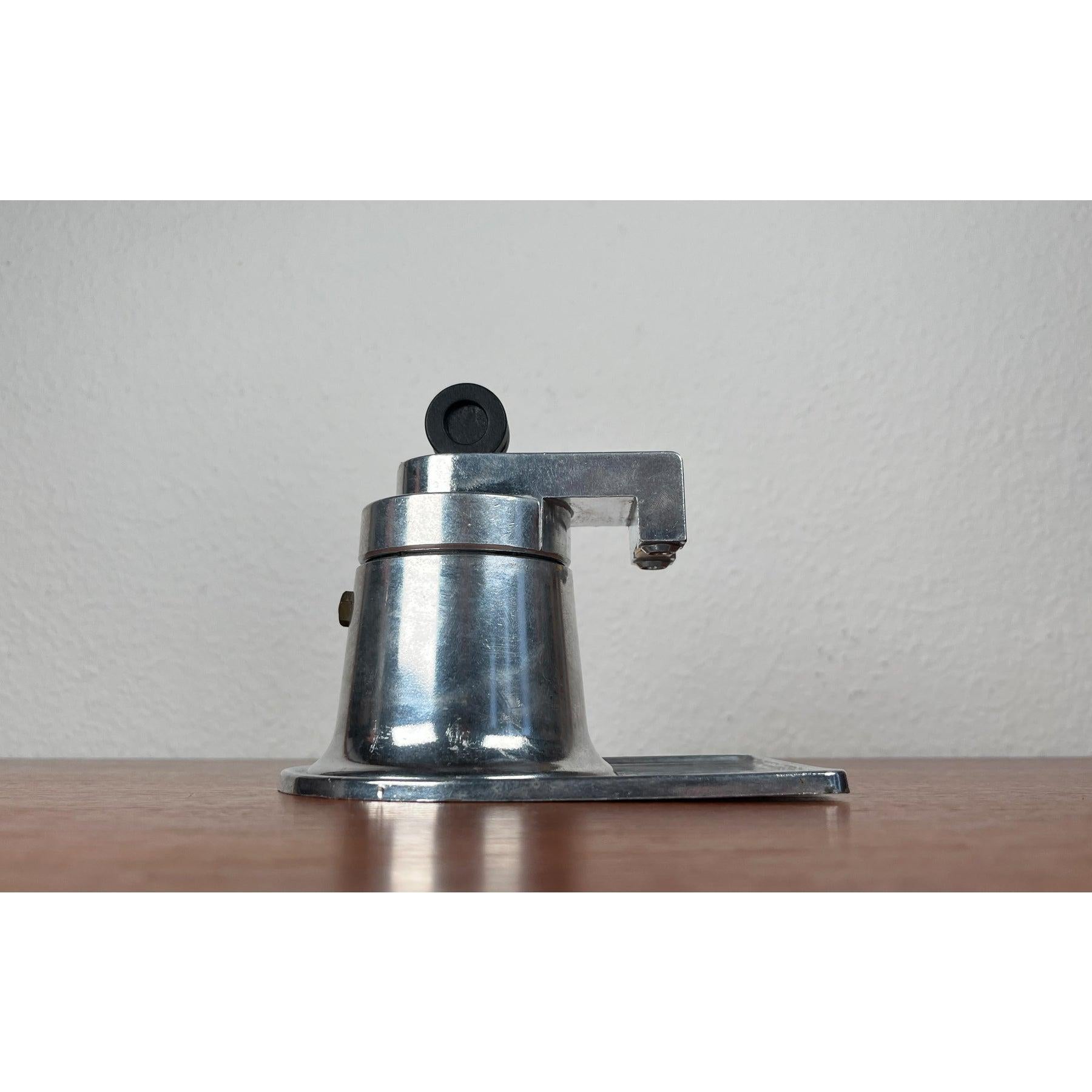 Vintage Italian Nuova Mignon Espresso Maker by Luigi Bialetti for Bialetti 1960s In Good Condition For Sale In Hamburg, DE