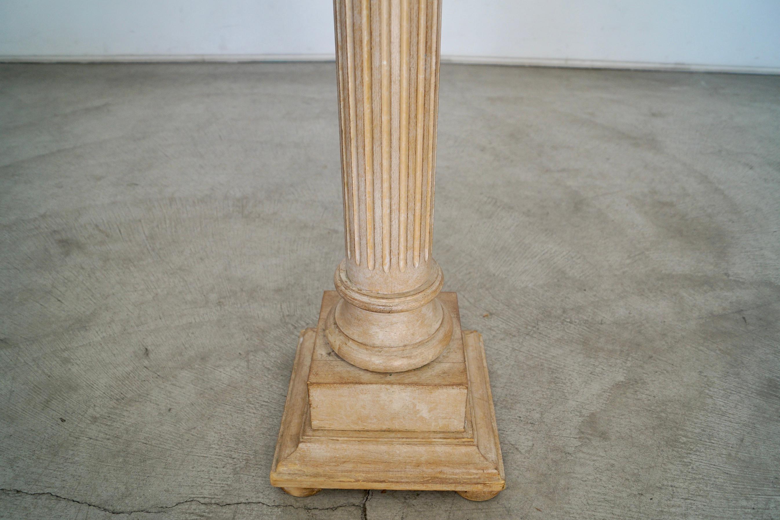 Vintage Italian Old World Neoclassical Column Pedestal Stand im Angebot 7