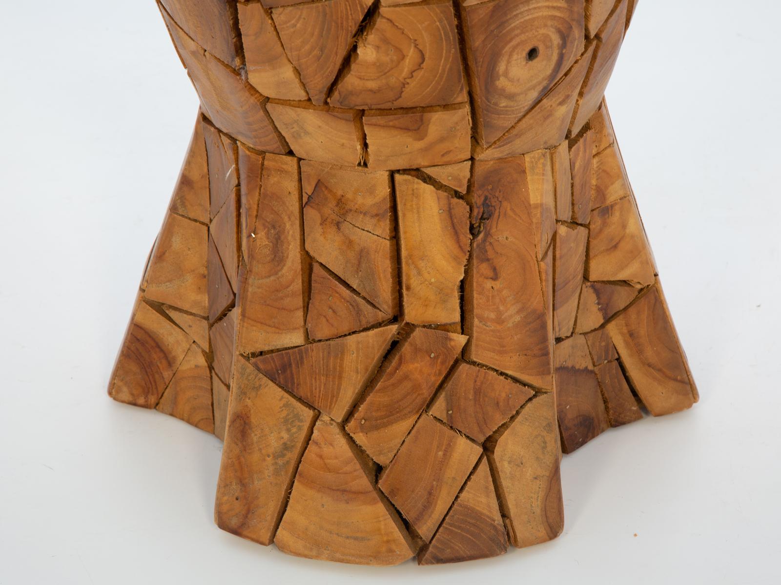 Vintage Italienisch Olivewood Patchwork Sanduhr Akzent Tisch (Organische Moderne) im Angebot