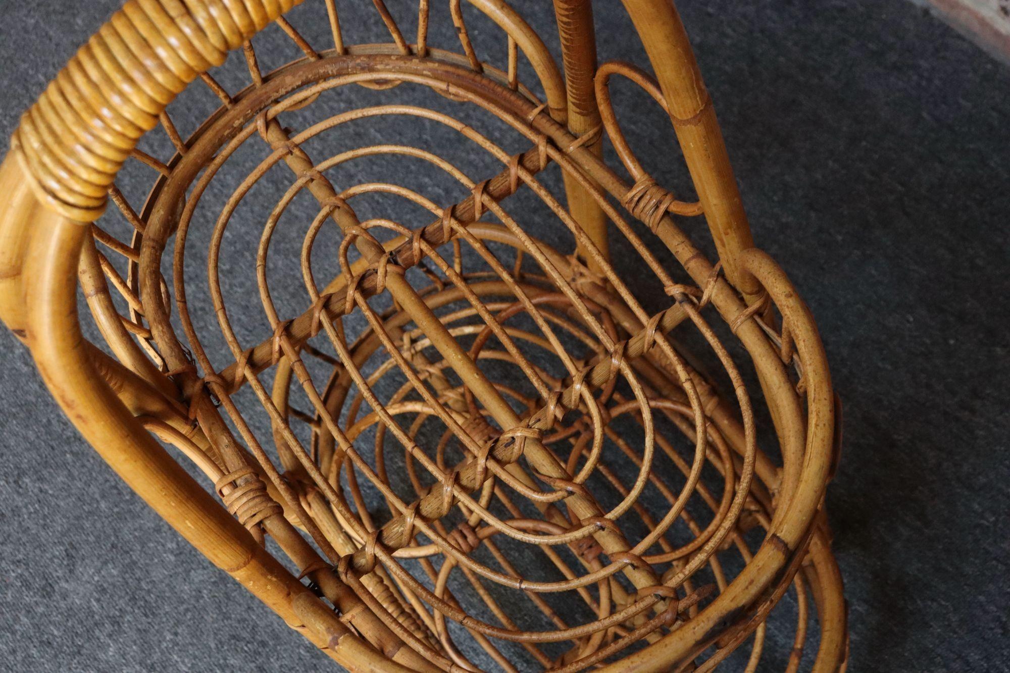 Vintage Italian Oval Bar Cart / Trolley on Caster Wheels in Bamboo and Rattan For Sale 8