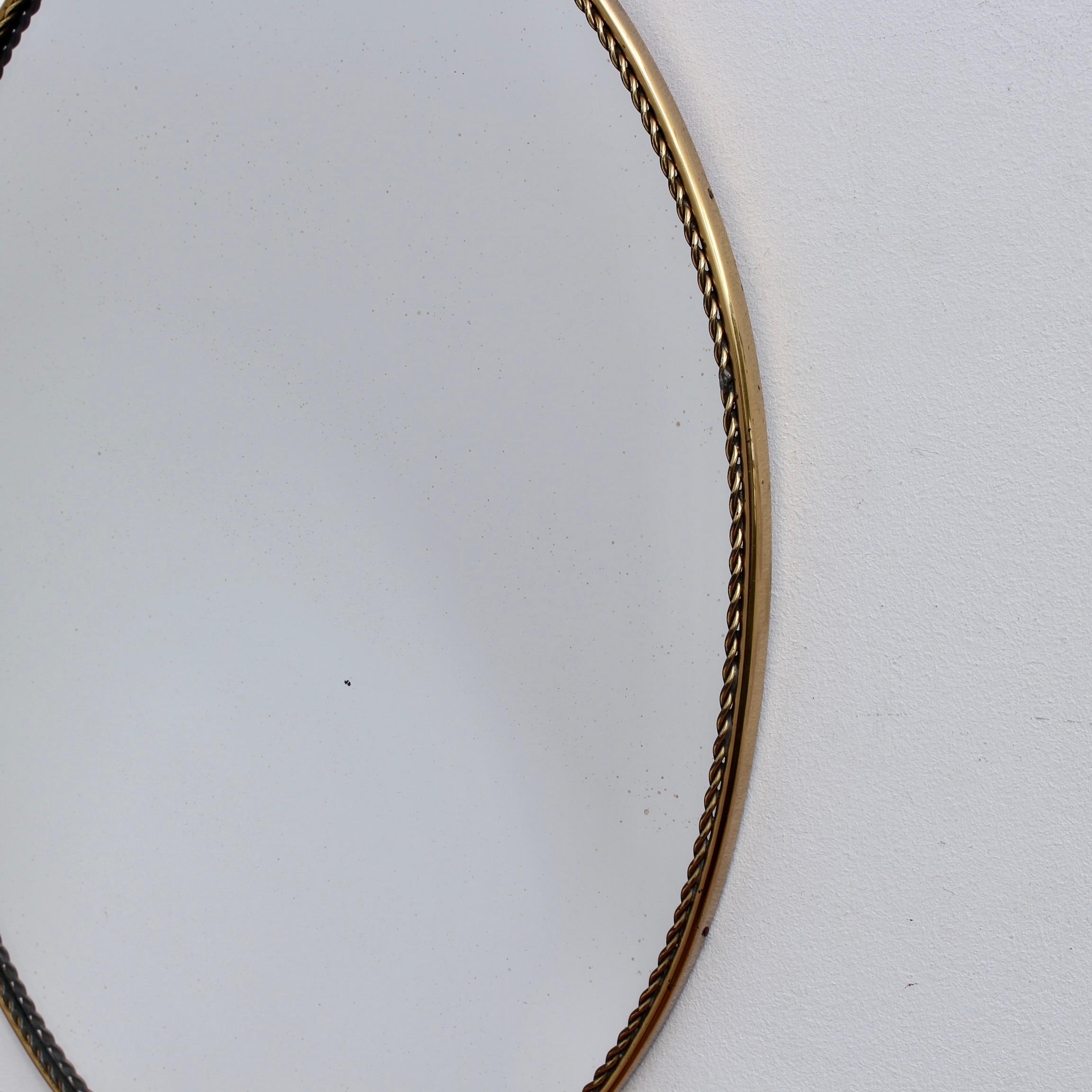 Vintage Italian Oval Wall Mirror in Brass Frame (circa 1950s) - Small 2