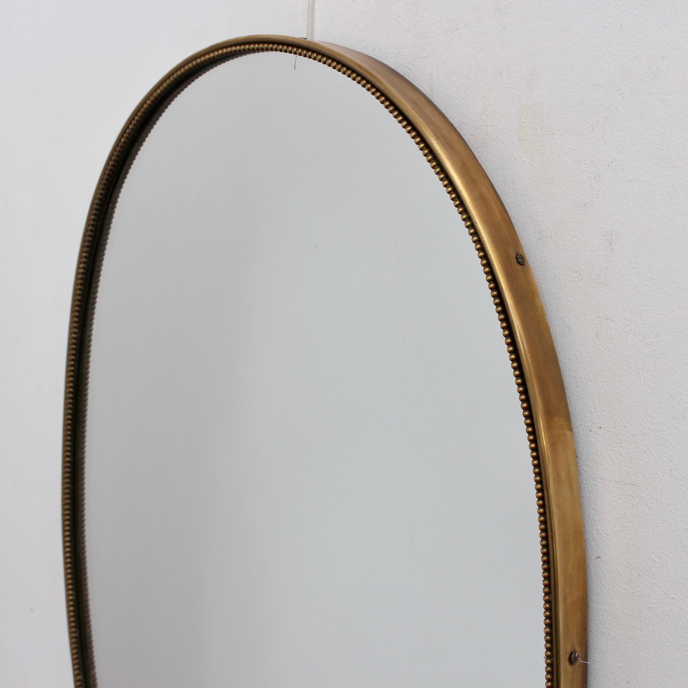 Vintage Italian Oval Wall Mirror with Brass Frame and Beading (circa 1950s) For Sale 5