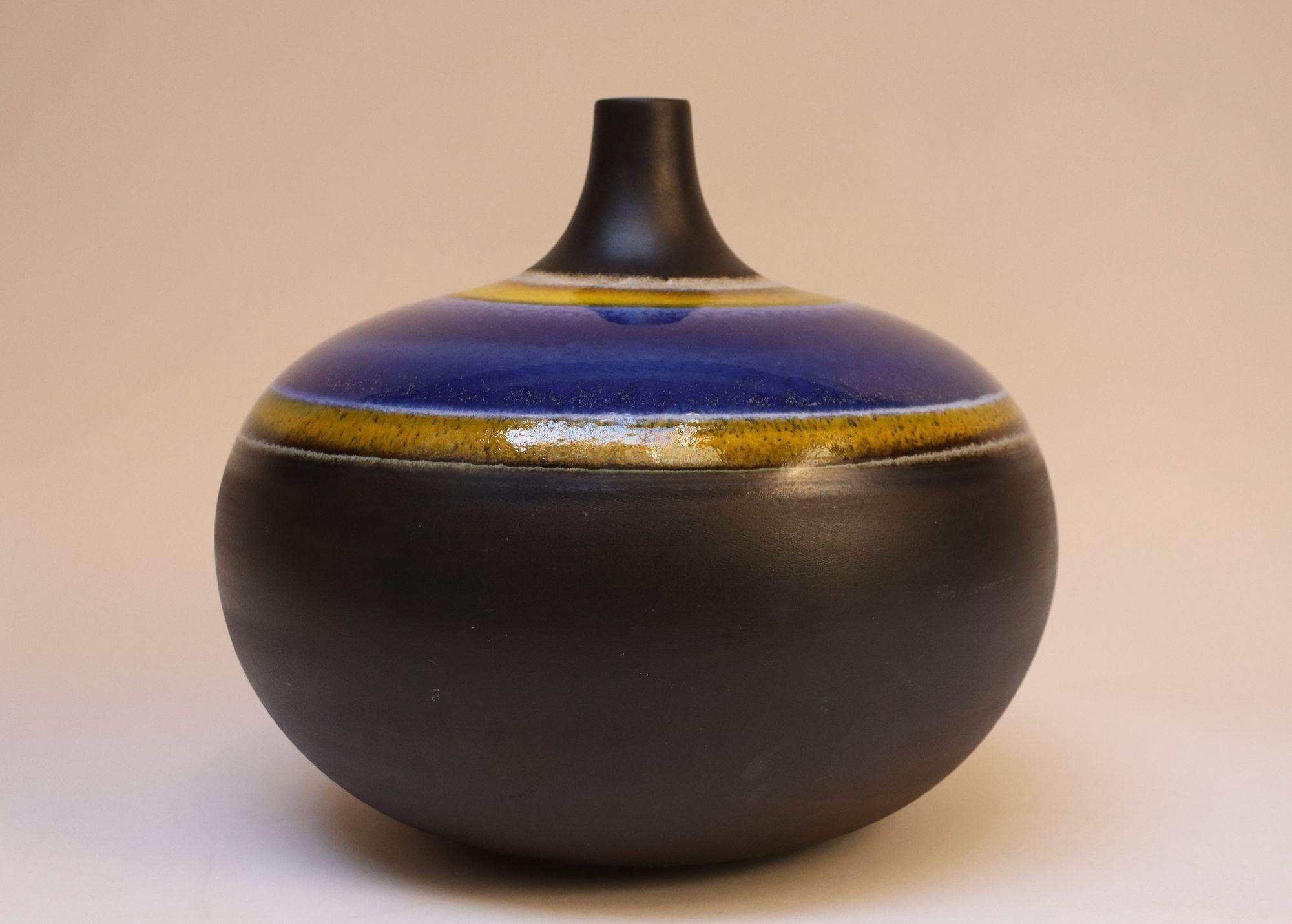 Vintage Italian Oversized Ceramic Vase with Blue and Yellow Glazed Banding For Sale 8