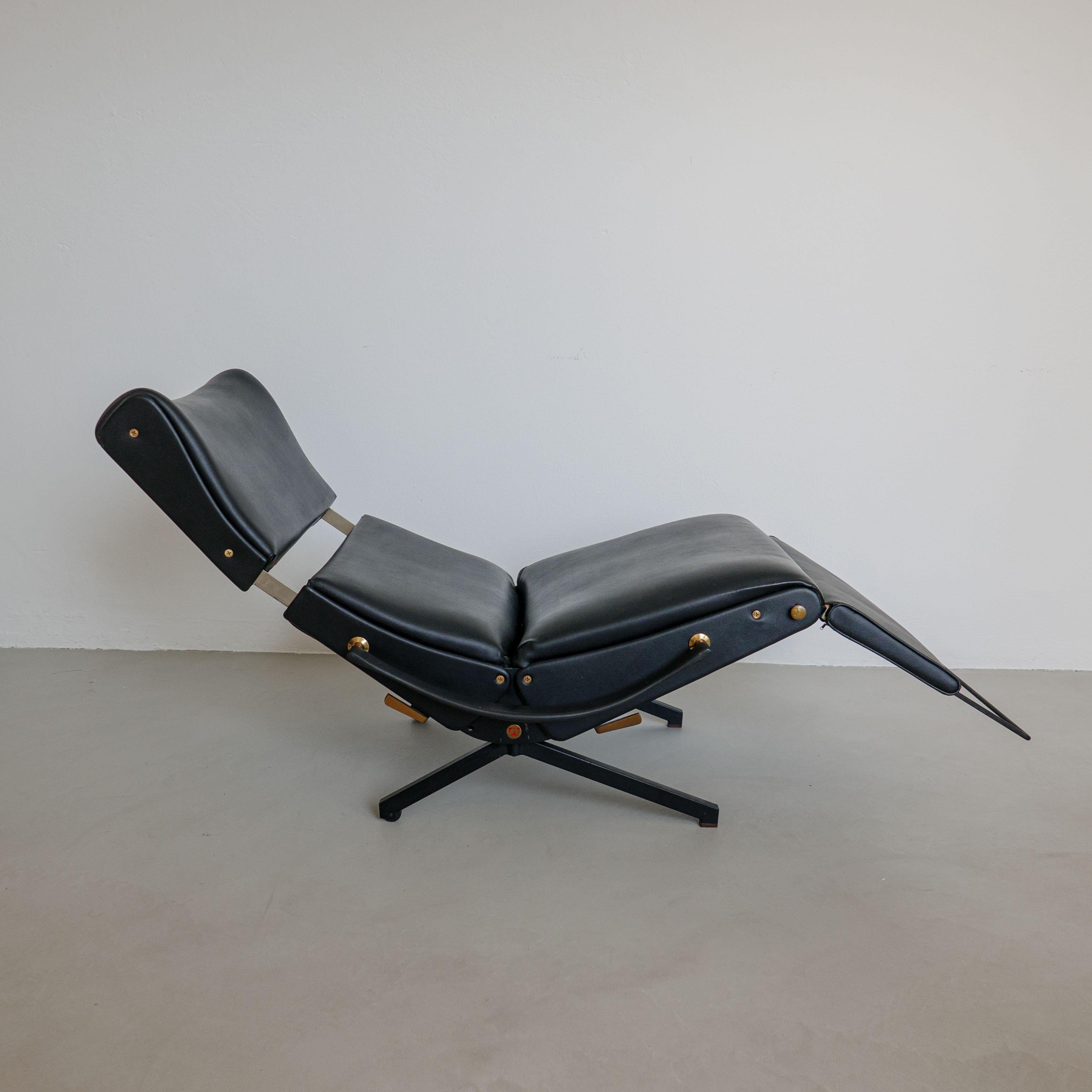 Metal Vintage Italian Borsani P40 Reclining Lounge Chair, Original Black Leather For Sale