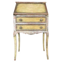 Escritorio italiano vintage pintado de hojas caídas