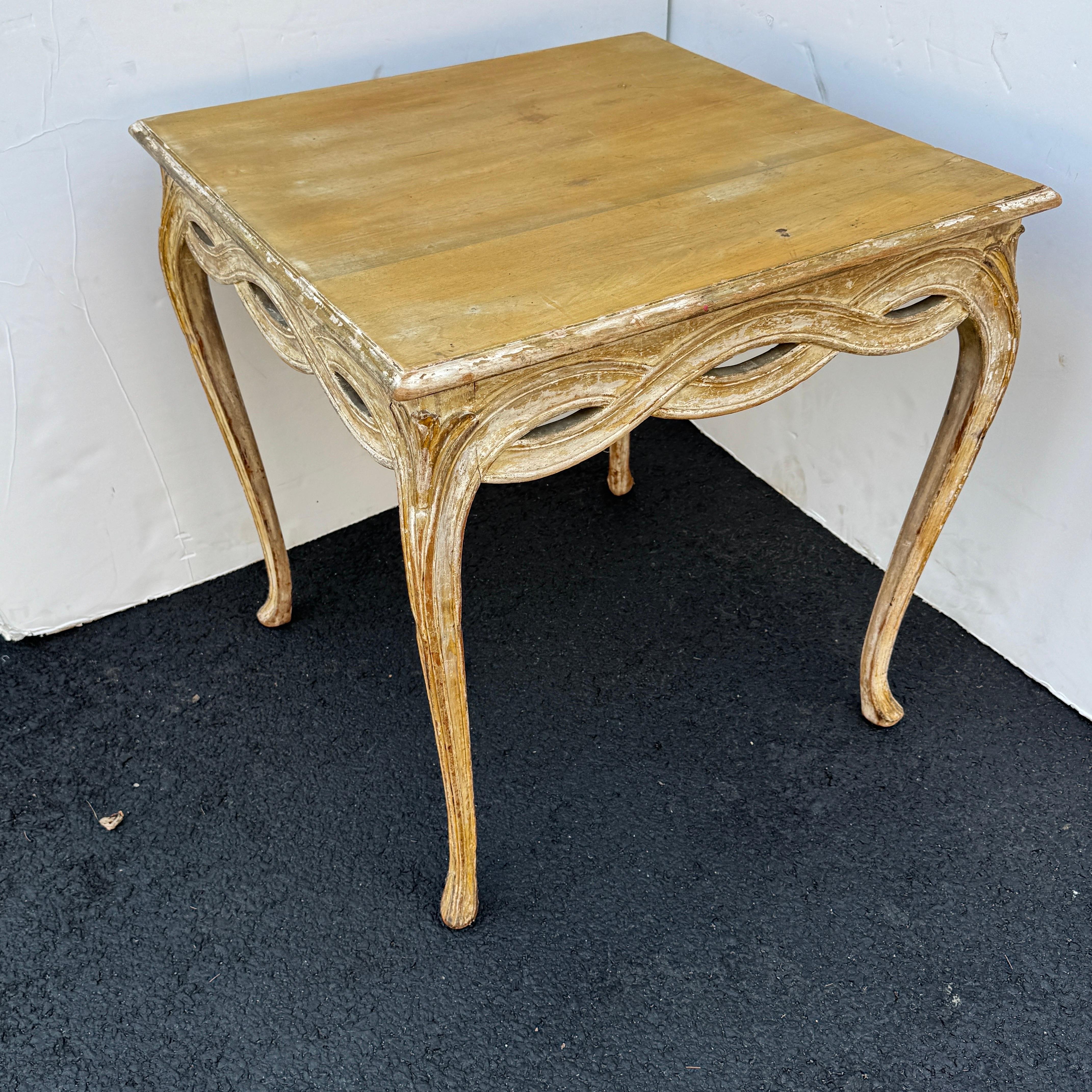 Stile provenzale Tavolo da gioco o tavolo da cucina quadrato dipinto italiano vintage, circa anni '50 in vendita