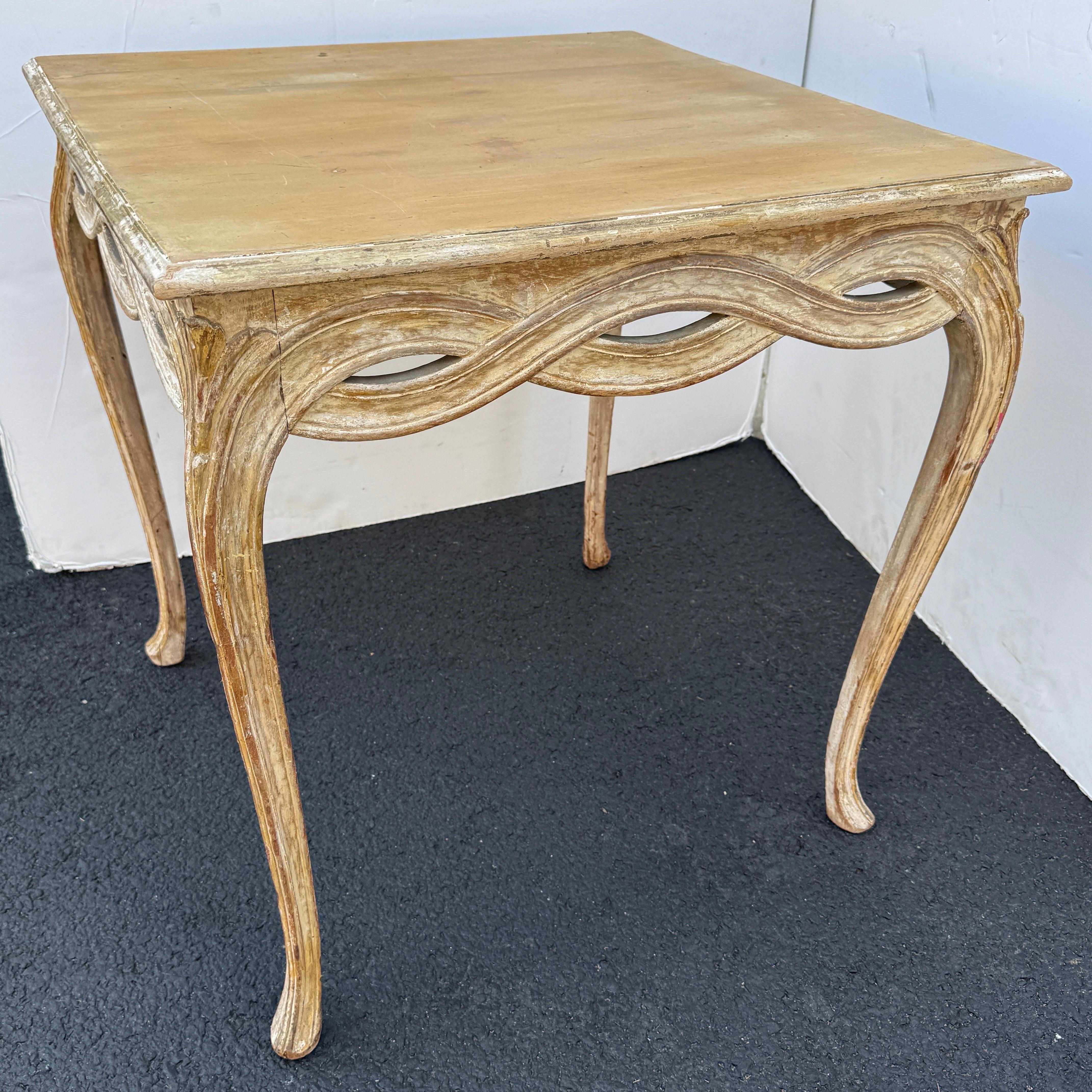 Fatto a mano Tavolo da gioco o tavolo da cucina quadrato dipinto italiano vintage, circa anni '50 in vendita