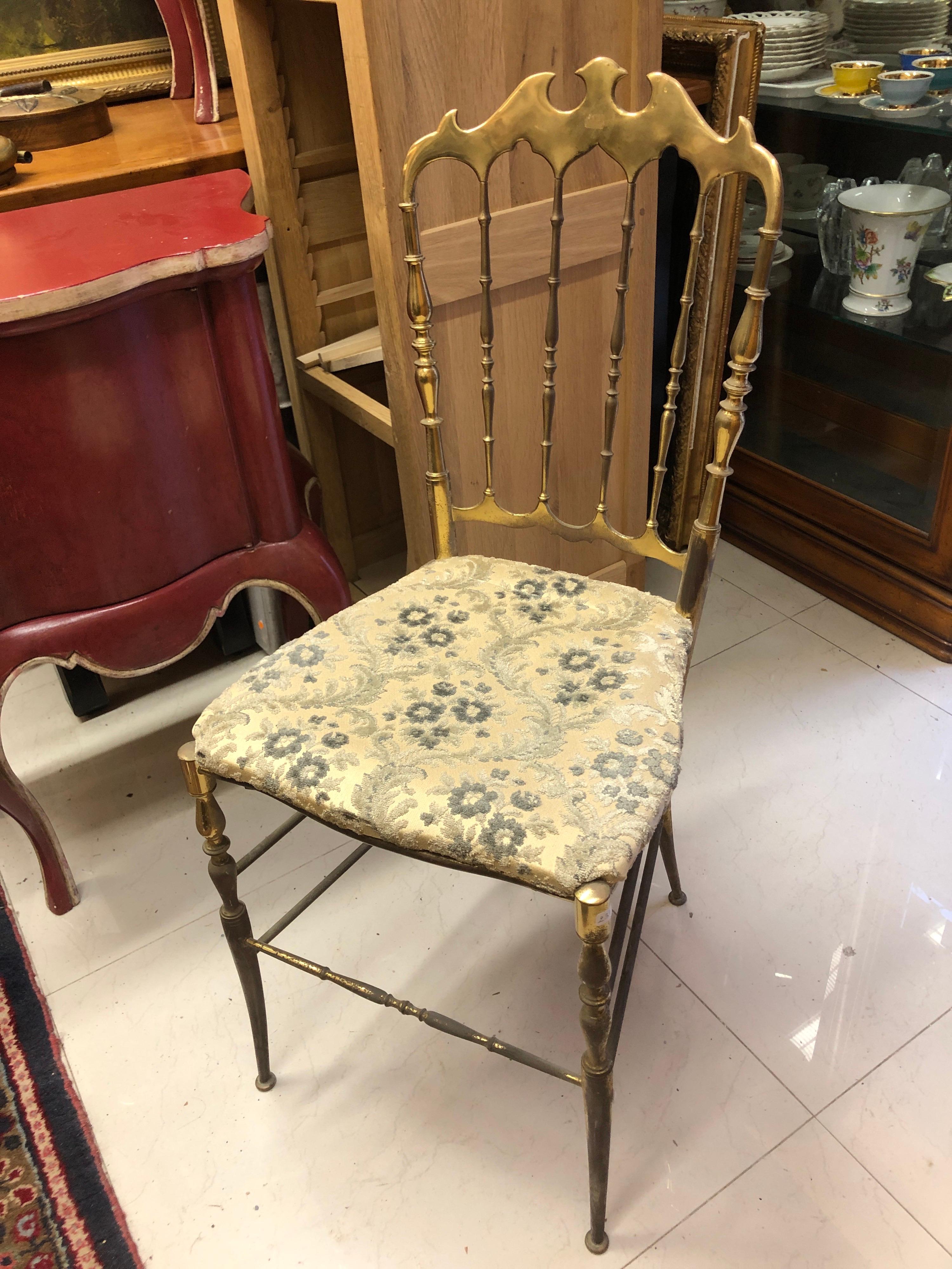 Vintage Italian Pair of Brass Chiavari Balroom Chairs In Good Condition For Sale In Sofia, BG