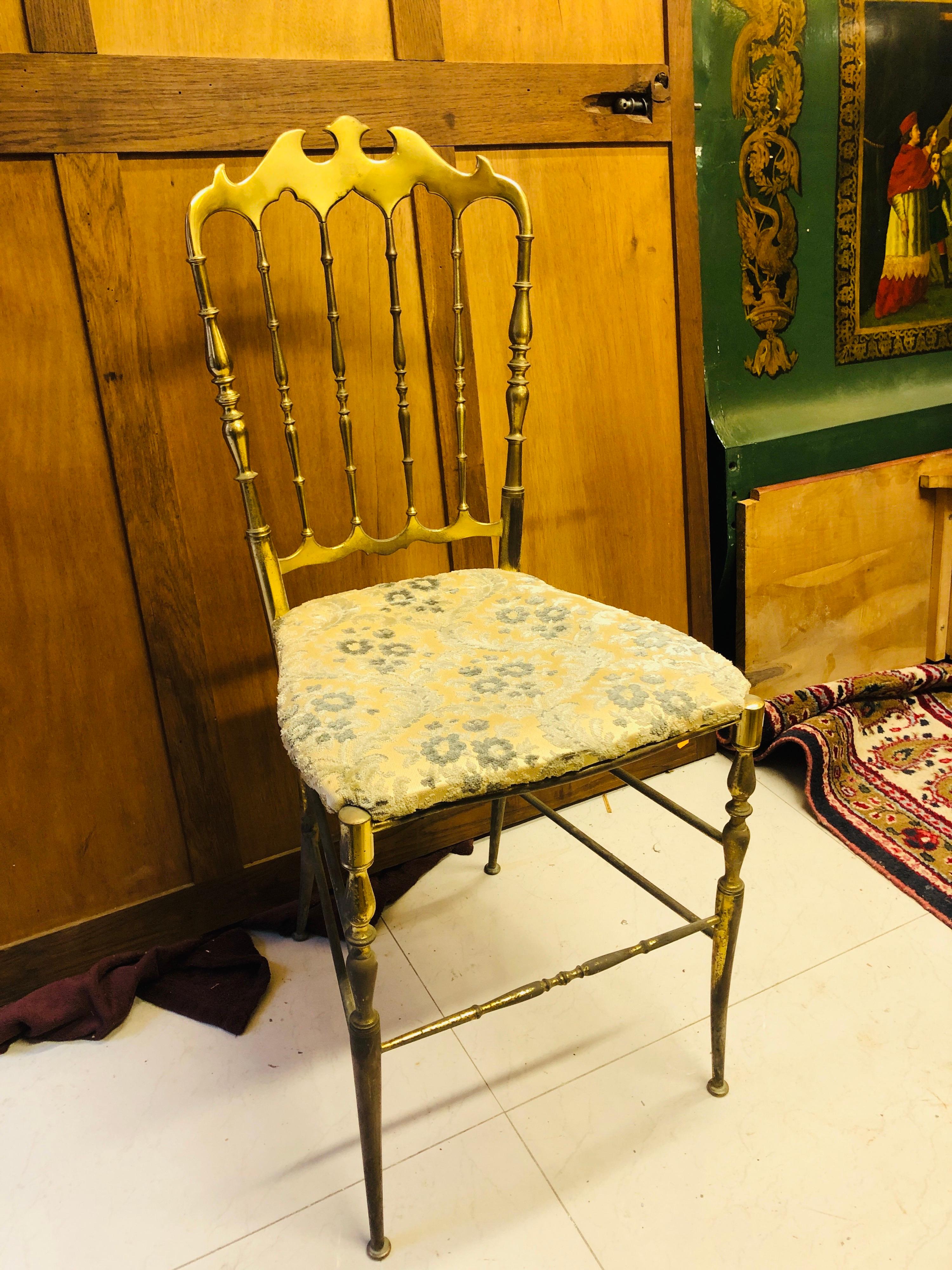 Vintage Italian Pair of Brass Chiavari Balroom Chairs For Sale 1