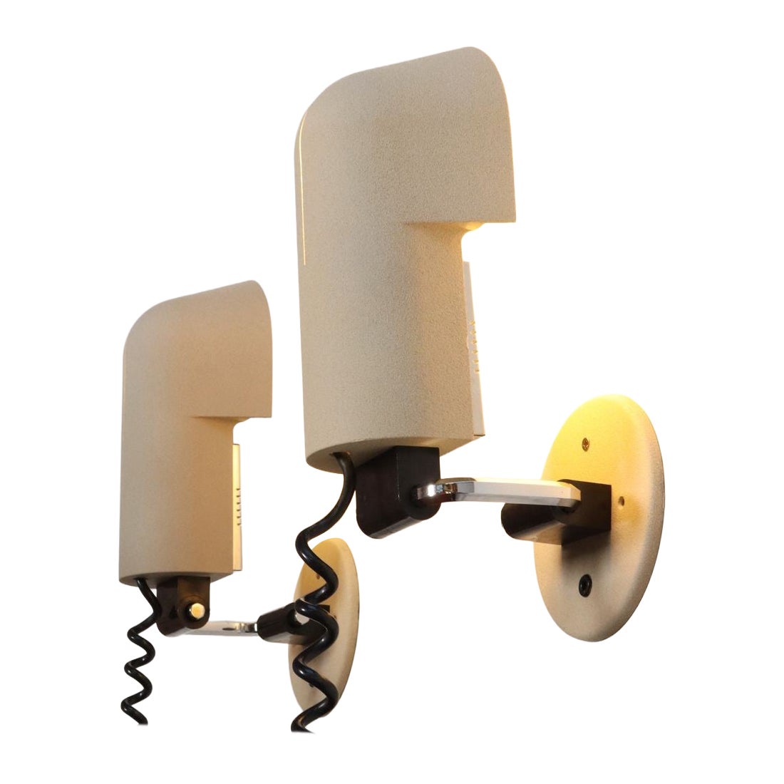 Italienische Wandteller "Pala" von Danilo 
Corrado Aroldi für Luci 7088 im Angebot