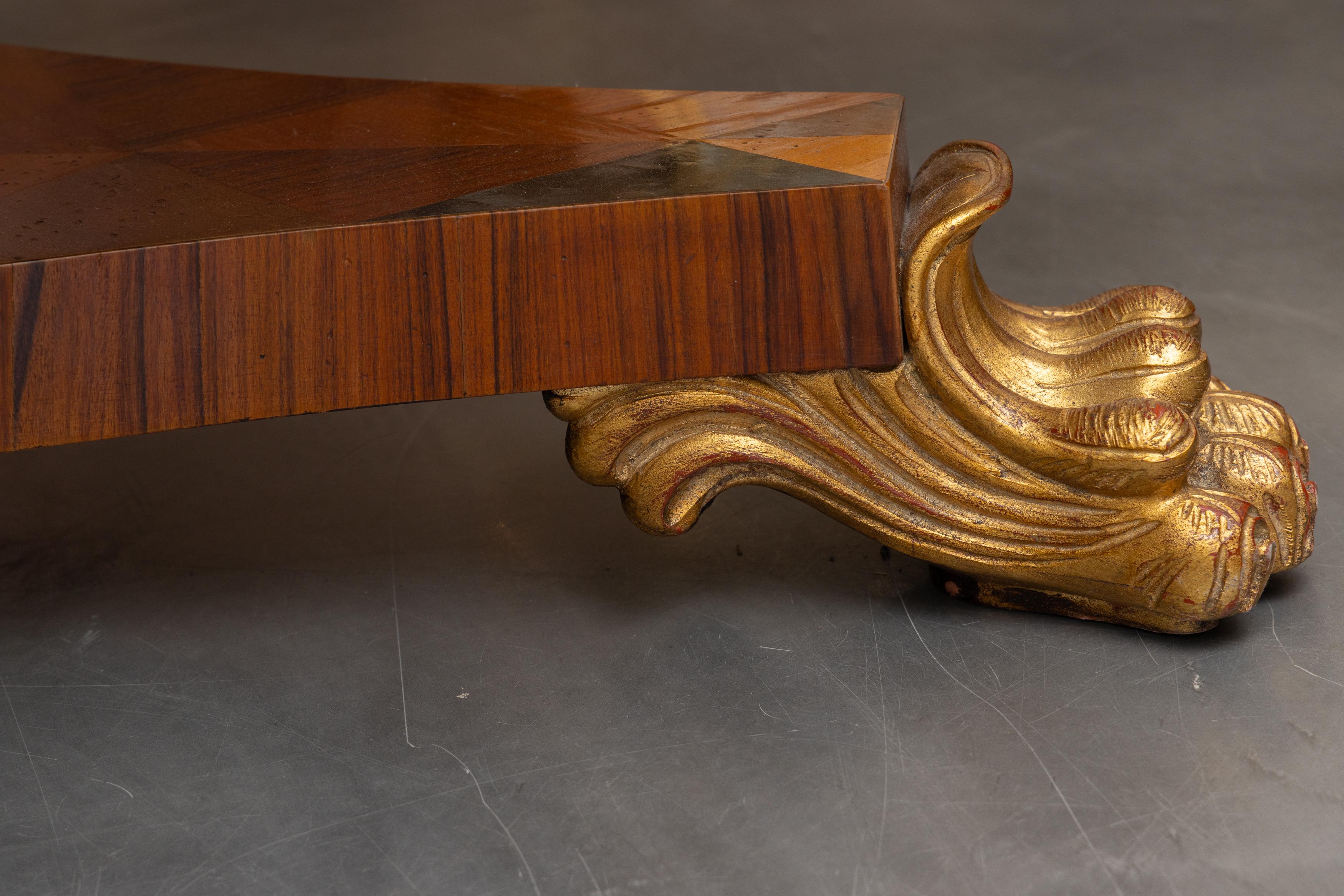 Mesa central de parquet italiano vintage Italiano en venta