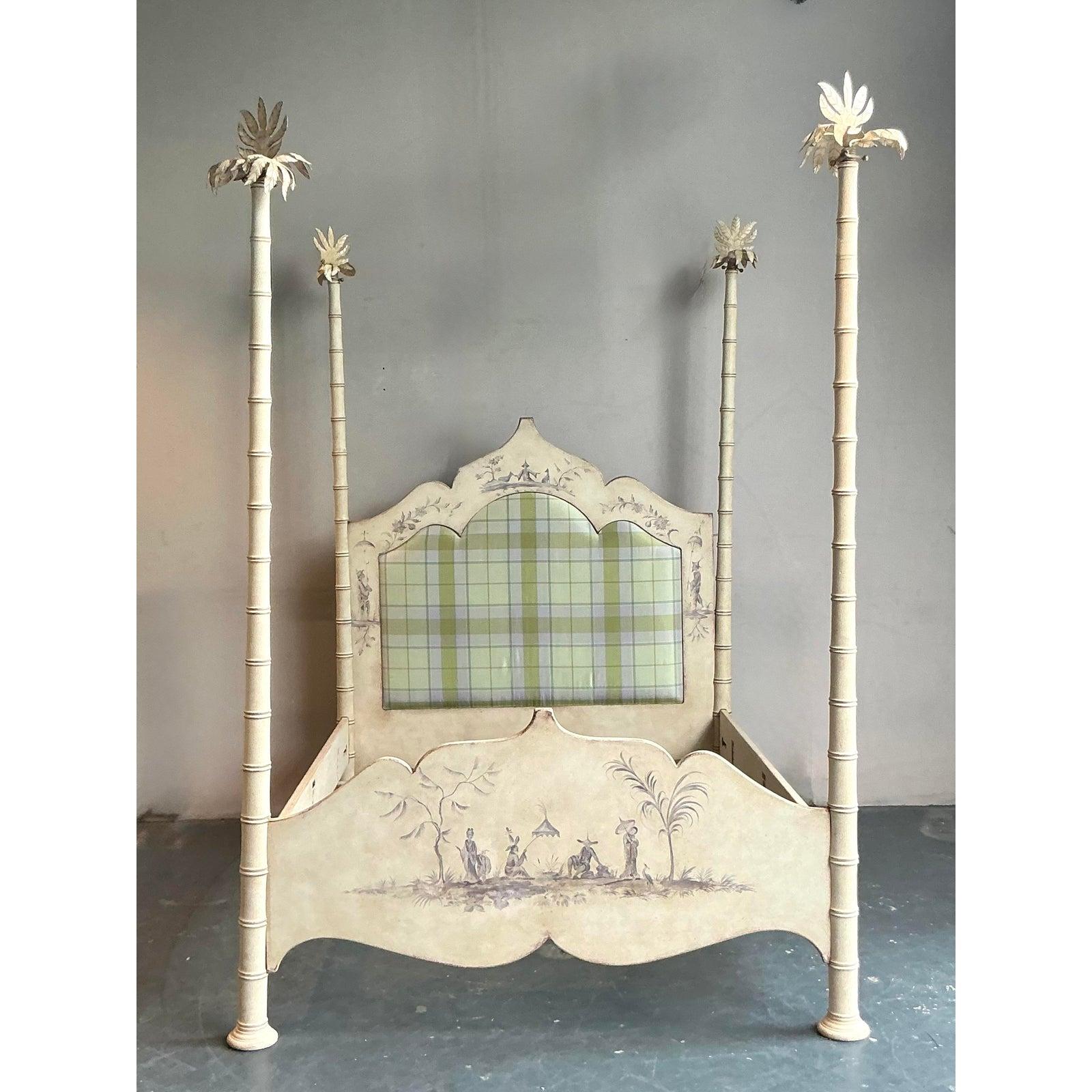 Vintage Italian Patina Hand Painted Palm Tree Queen Poster Bed For Sale 2