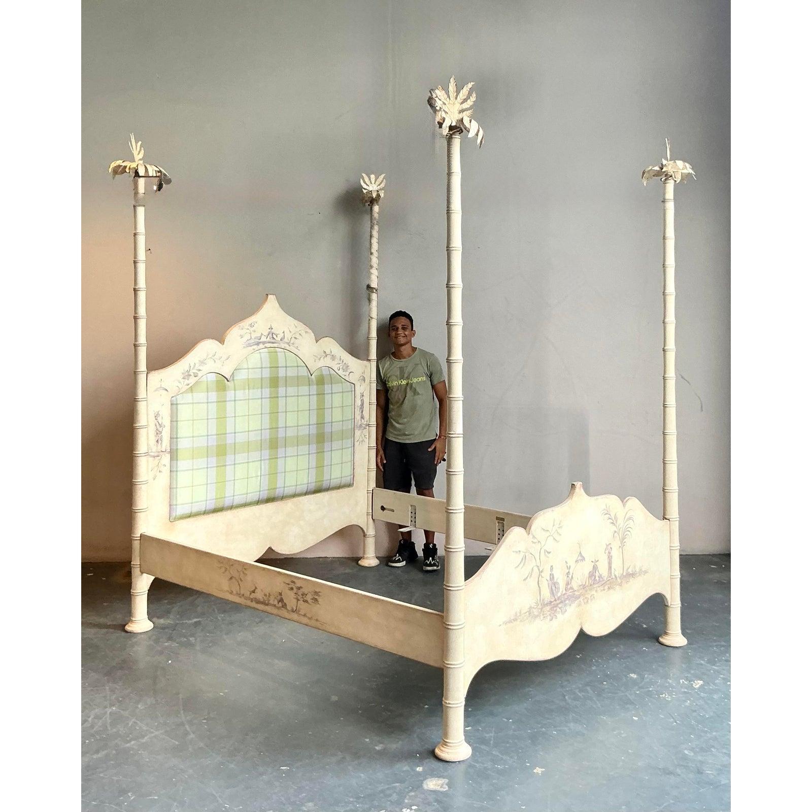 Vintage Italian Patina Hand Painted Palm Tree Queen Poster Bed For Sale 3