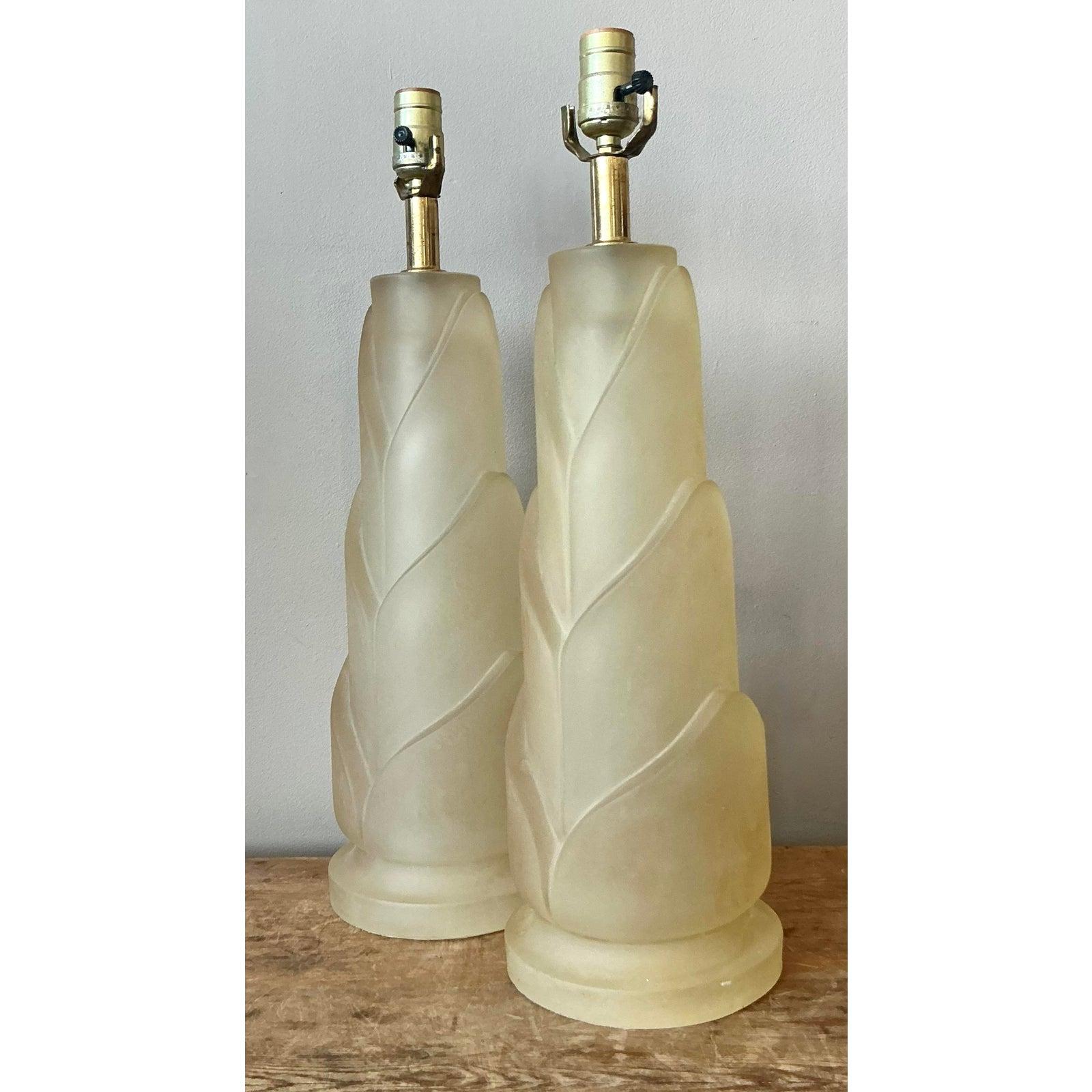 Vintage Italian Paulo Gucci Lámparas de Resina Esmerilada - Pareja siglo XX en venta